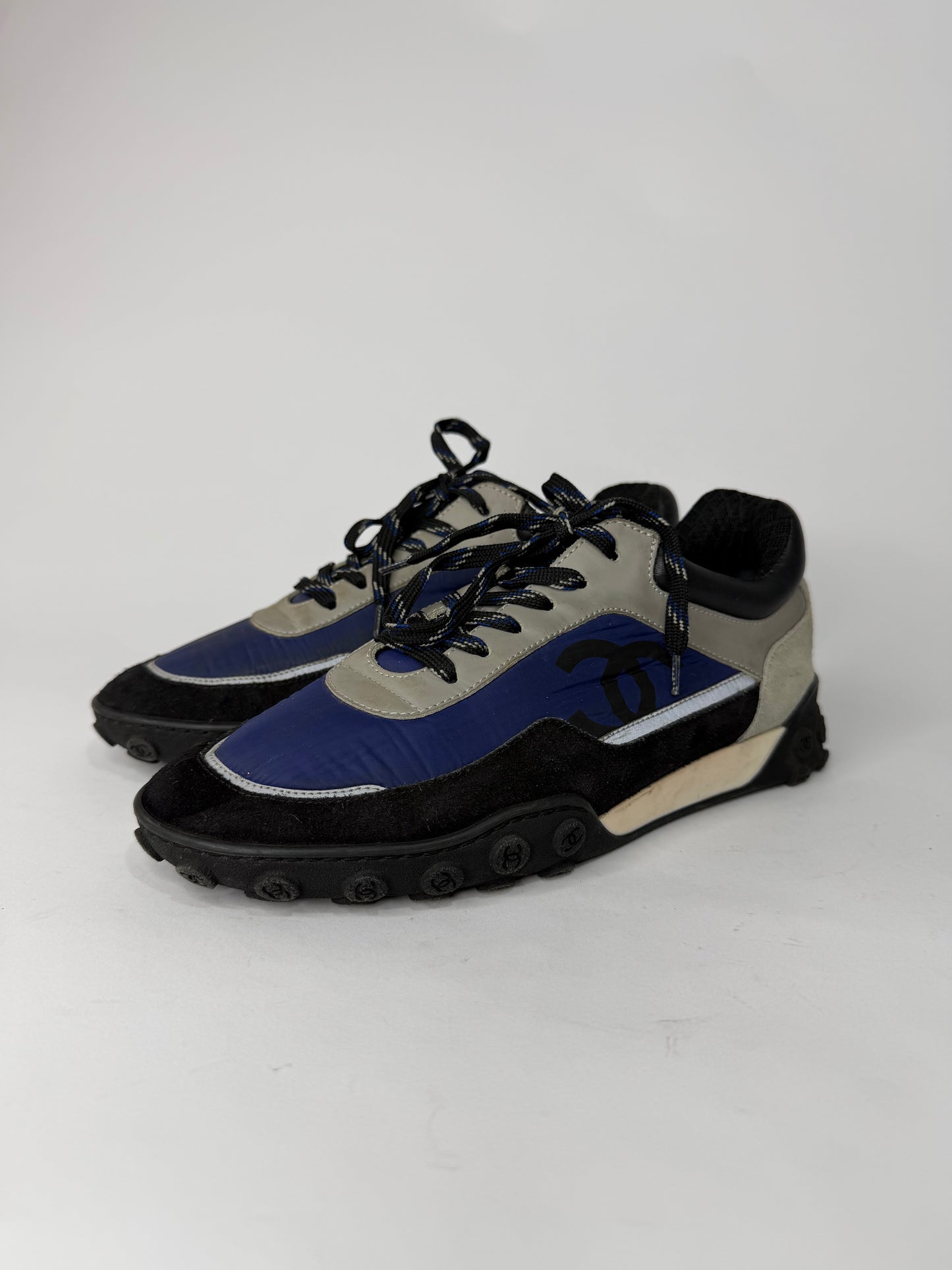 Chanel Multicolor Neoprene, Suede and Leather CC Low Top Sneakers Size 39 EU/ 9 US/ 6 UK
