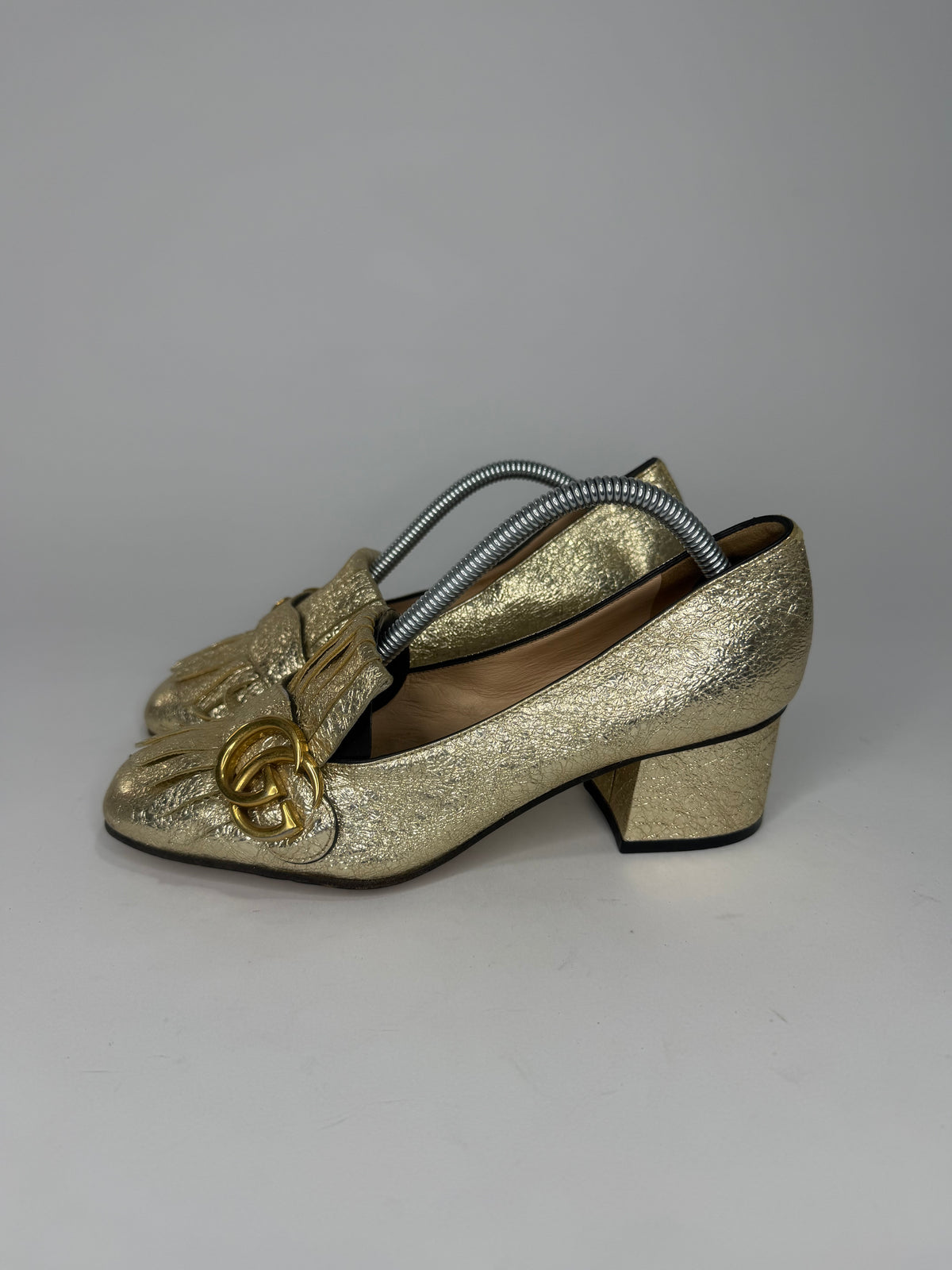 Gucci Metallic Gold Crinkled Leather GG Marmont Fringe Detail Pumps Size 36.5 EU/ 6.5US/ 3.5 UK