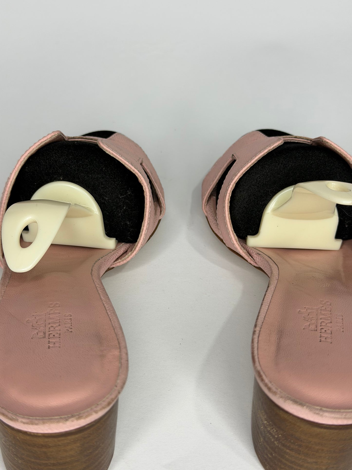 Hermes Pink Leather Oasis Slide Sandals Size 39  EU/ 9 US/ 6 UK