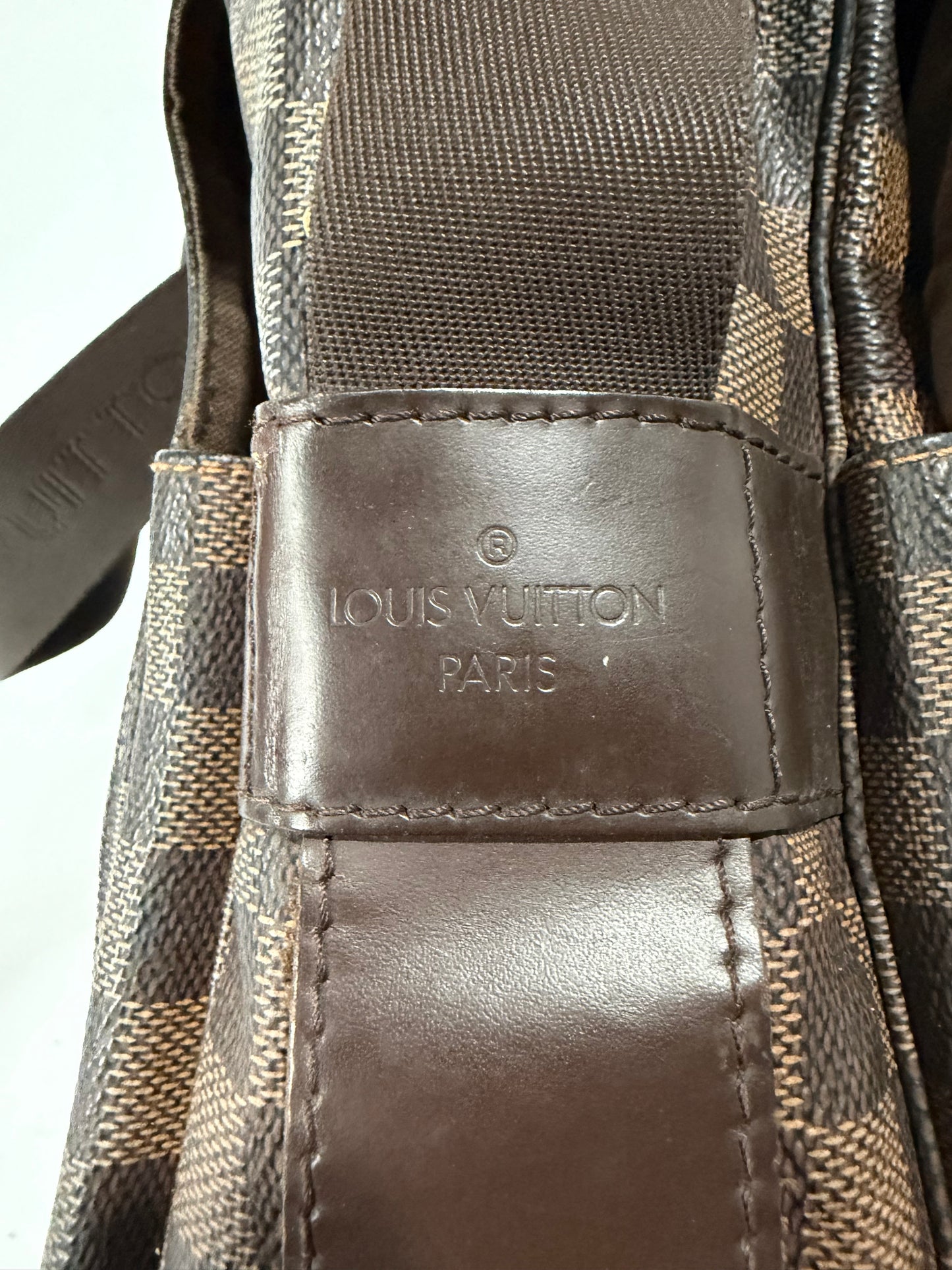 LOUIS VUITTON Damier Ebene Naviglio