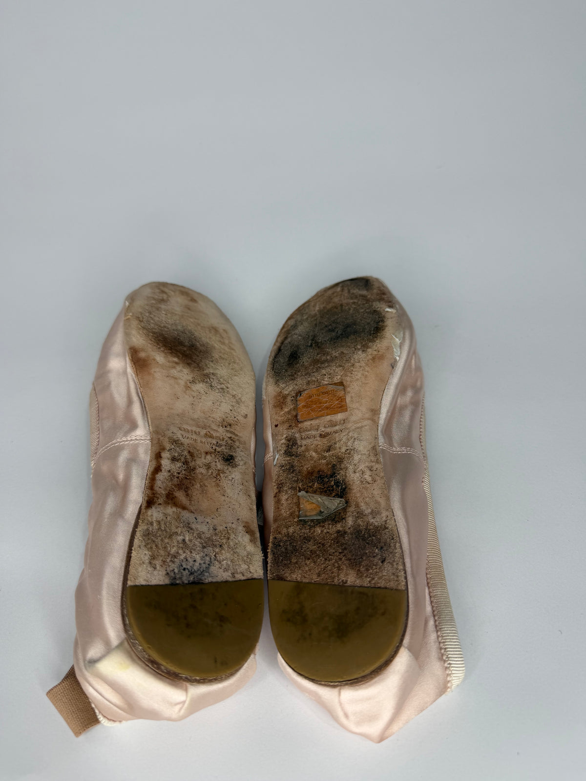 Miu Miu Beige Leather Buckle Detail Bow Ballet Flats Size 37 EU/ 7 US