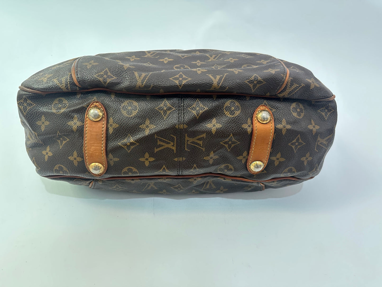 LOUIS VUITTON Monogram Galliera PM