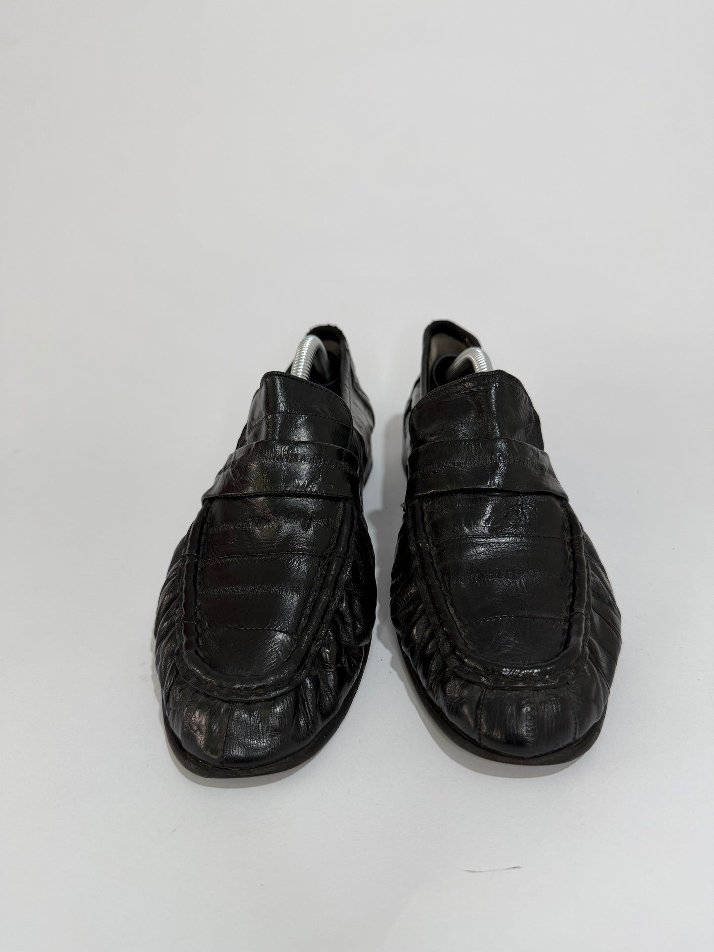 The Row
Soft Eel Skin Leather Dress Loafers Size 37 EU/ 7 US/ 4 UK