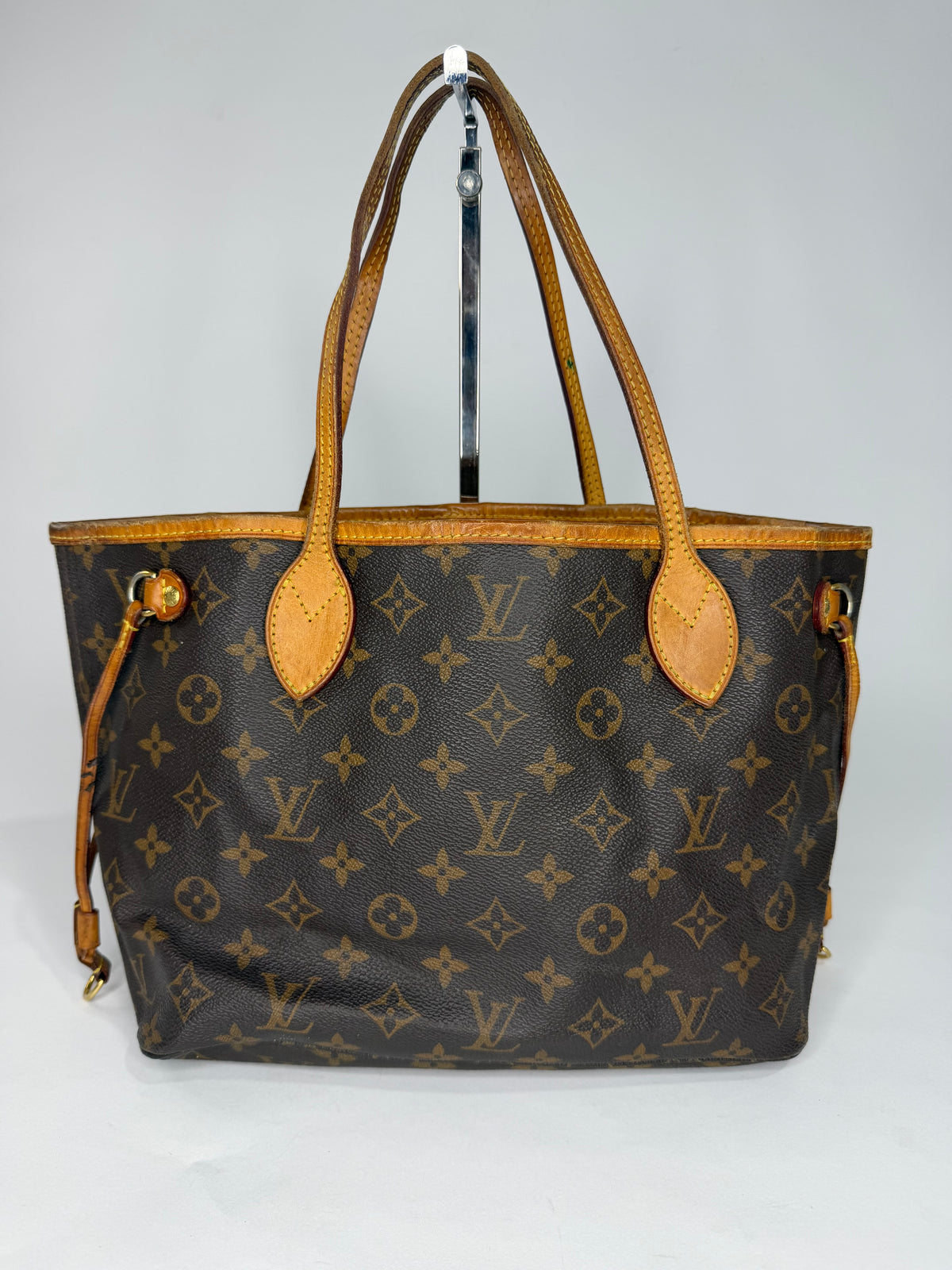 Louis Vuitton Monogram Canvas Neverfull PM Bag