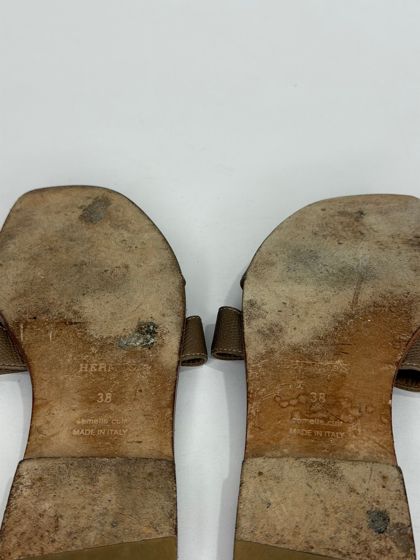 HERMES Grey Epsom Oran Sandals Size 38 EU/8 US / 5 UK