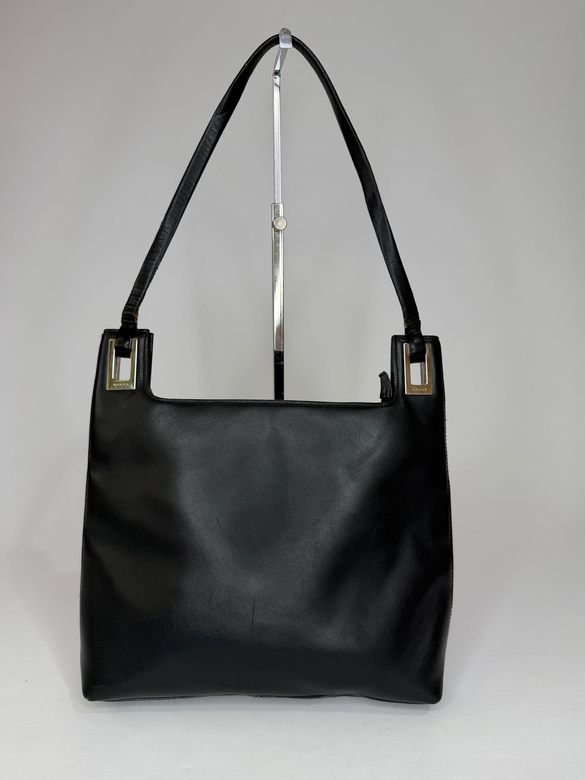 Gucci
Leather Shoulder Bag Vintage
