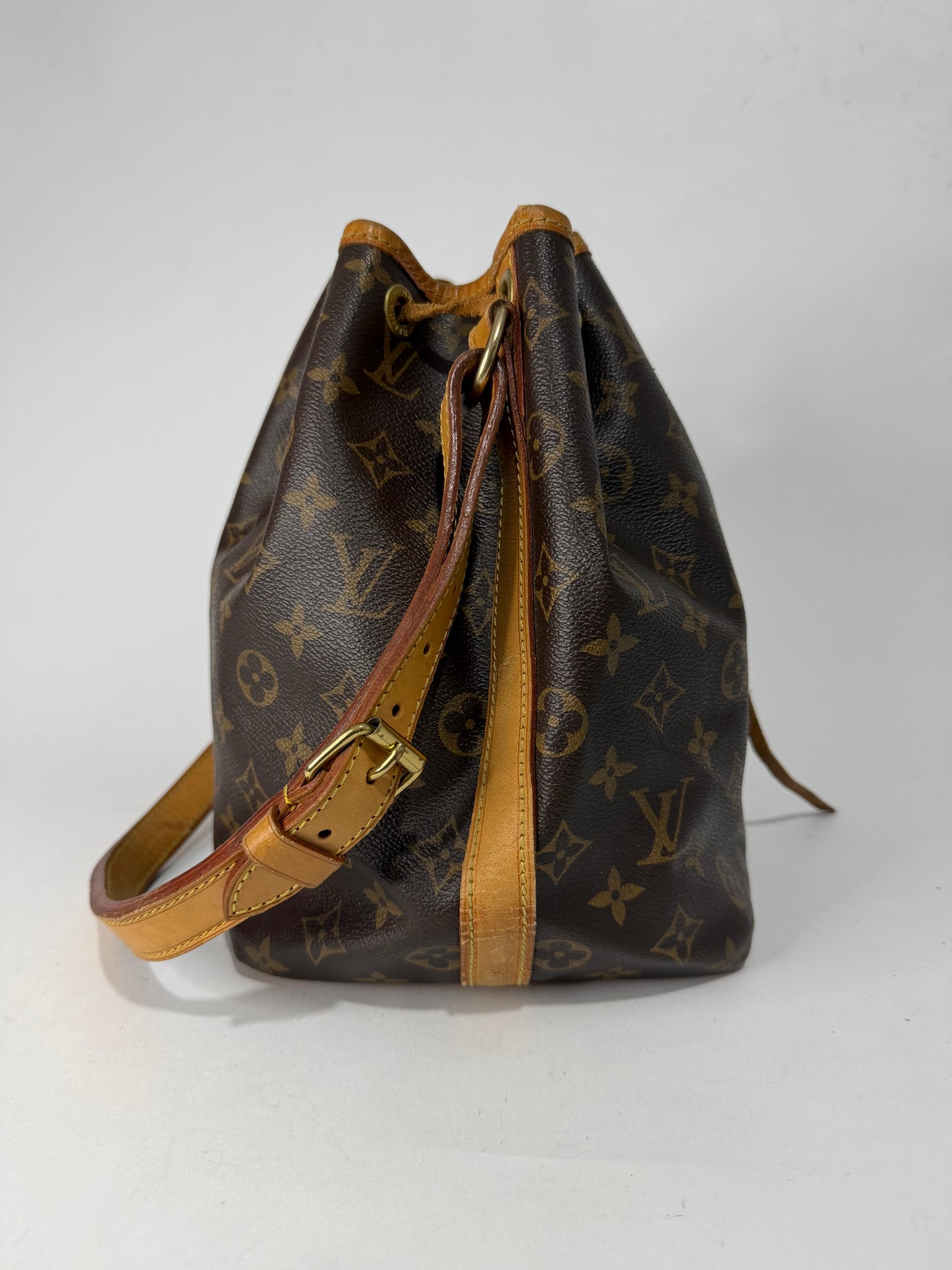 LOUIS VUITTON  Monogram Petit Noe
