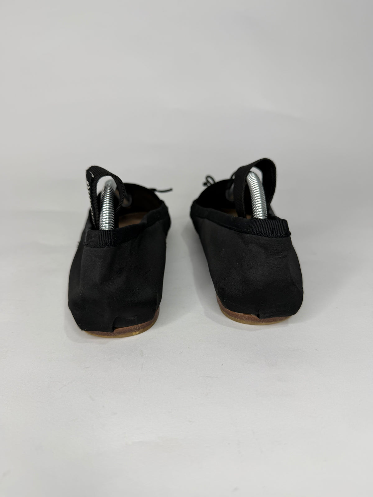 Miu Miu Black Leather Buckle Detail Bow Ballet Flats Size 37 EU/ 7 US