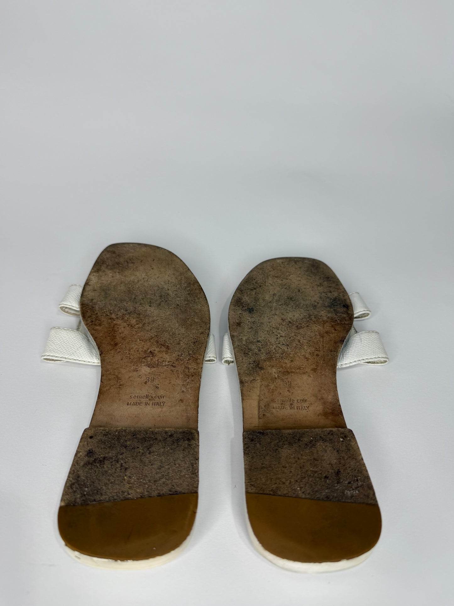 HERMES White Box Calfskin Oran Epson Sandals 39 EU/ 9 US / 6 UK
