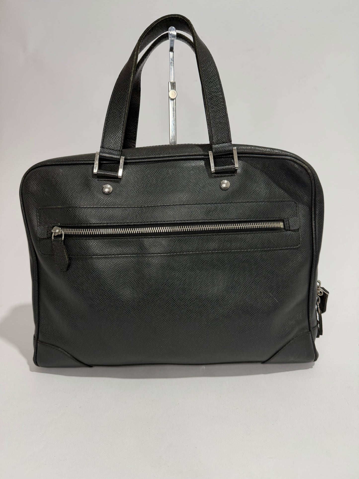 Louis Vuitton Black Taiga Leather Alexander Briefcase