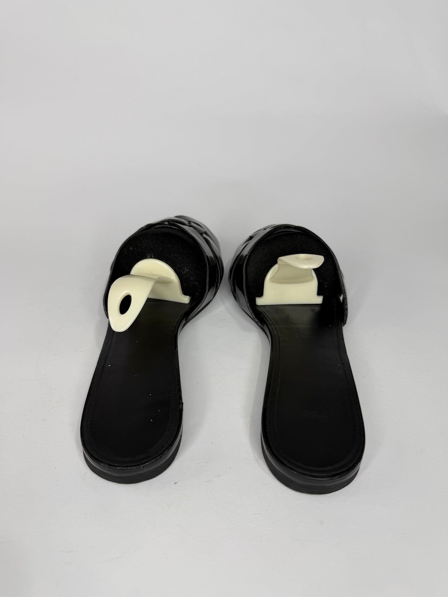 Saint Laurent Paris Black Patent Leather Tribute Flat Sandals Size 39.5 EU/ 9.5 US/ 6.5 UK