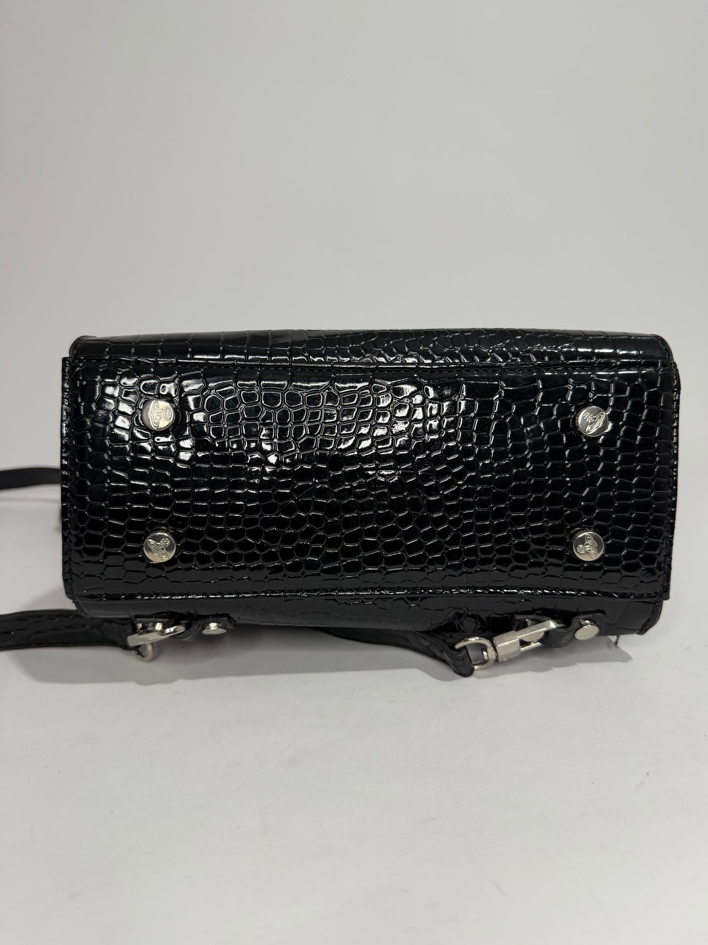 Vivienne Westwood
Patent Leather Shoulder Bag