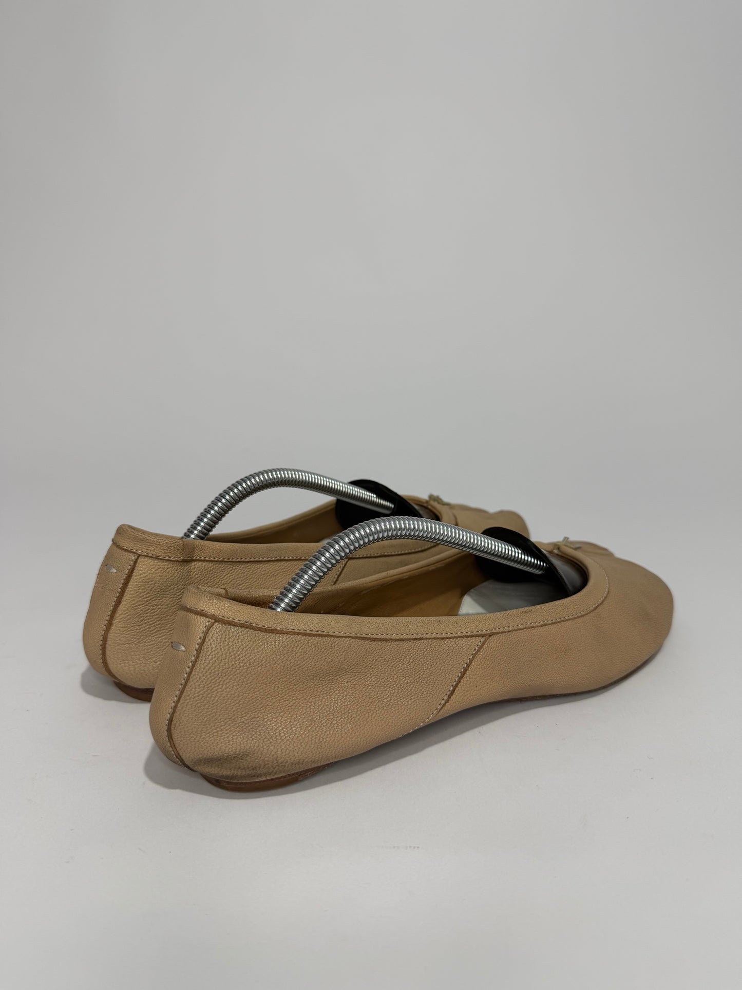 Maison Margiela Tabi Ballet Flats Beige Leather Split-Toe EU 38