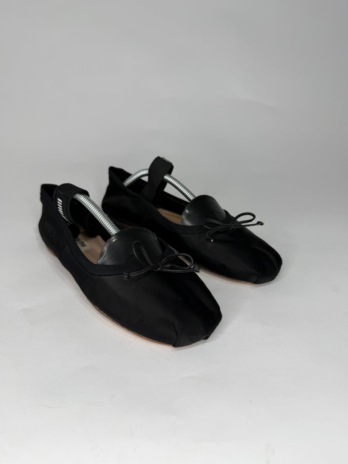 Miu Miu Black Leather Buckle Detail Bow Ballet Flats Size 37 EU/ 7 US