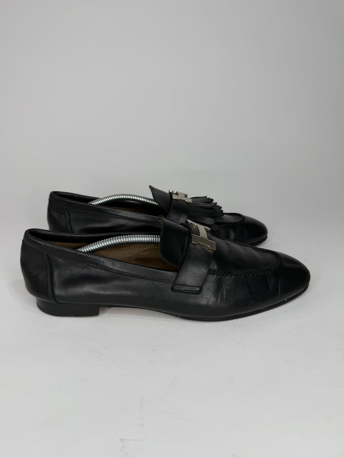 Hermès
Paris H Logo Loafers
Women's Size 39 EU/ 9 US / 6 UK