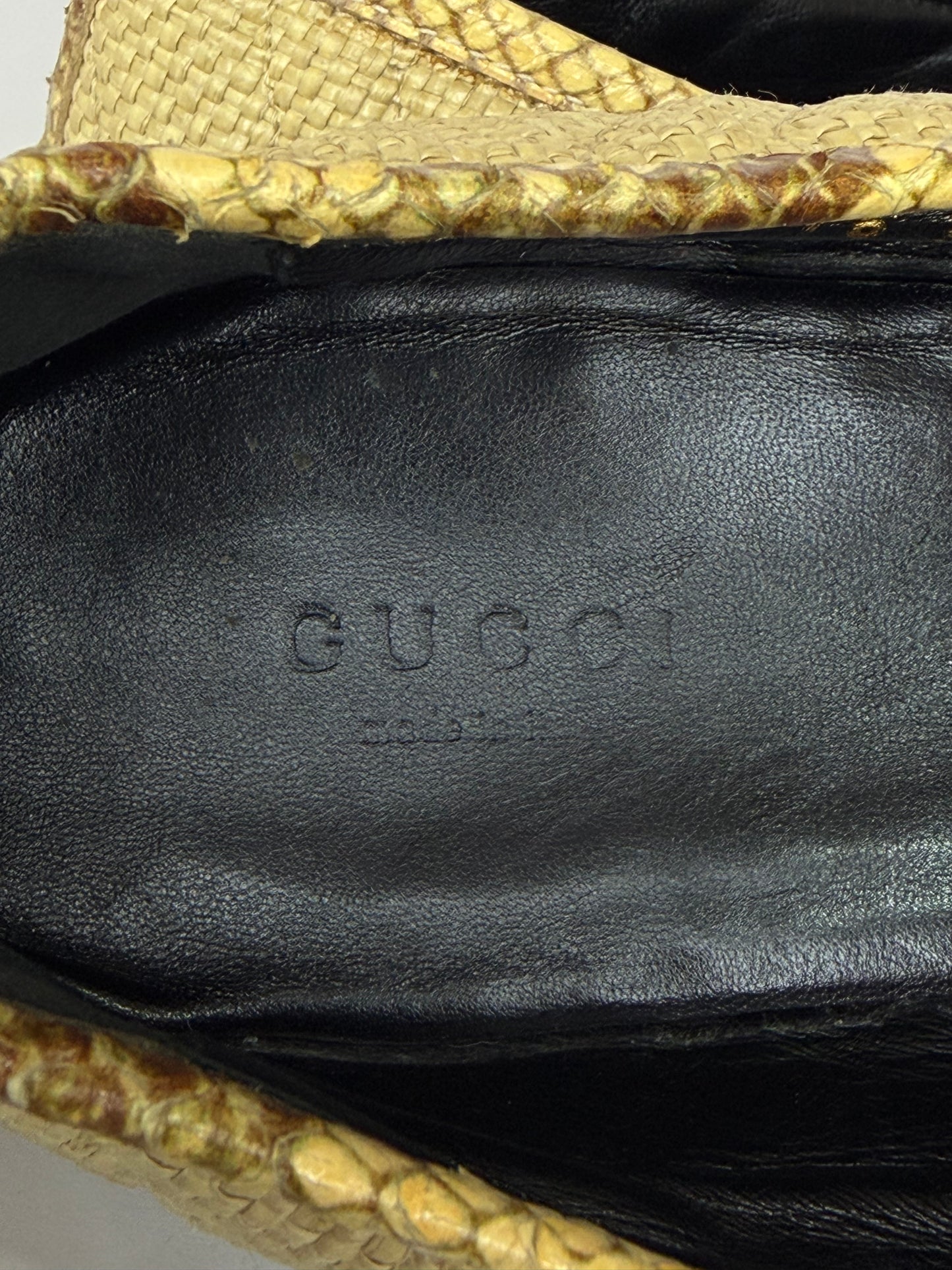 Gucci Pre-Owned
Jordaan Horsebit loafers Size 38.5 EU/ 8.5 US / 5.5 UK