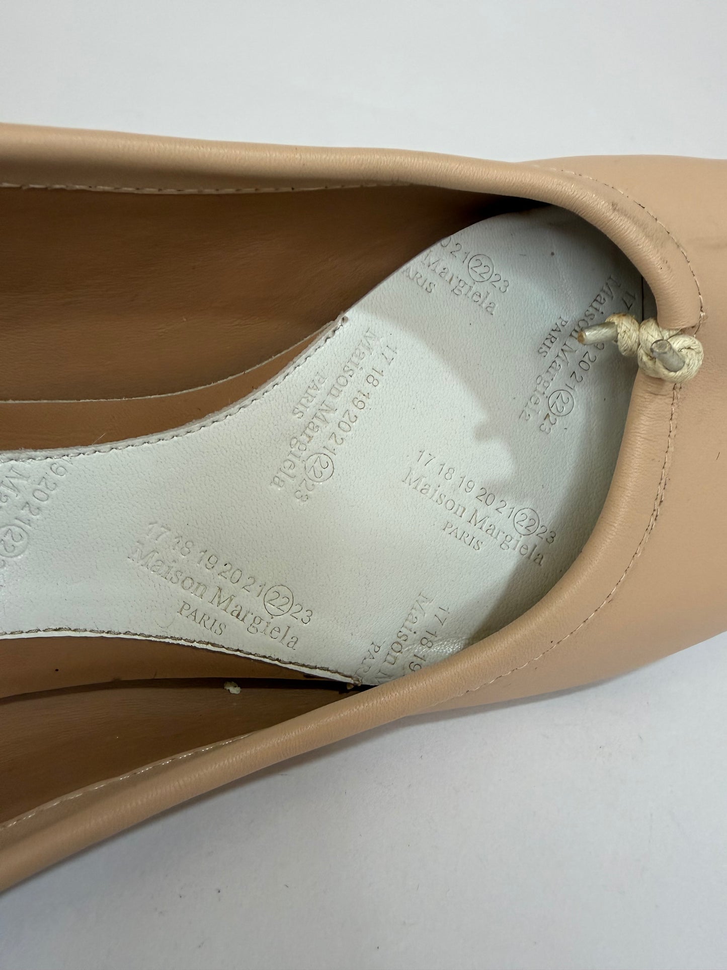 Maison Margiela Tabi Ballet Flats Beige Leather Split-Toe EU 39