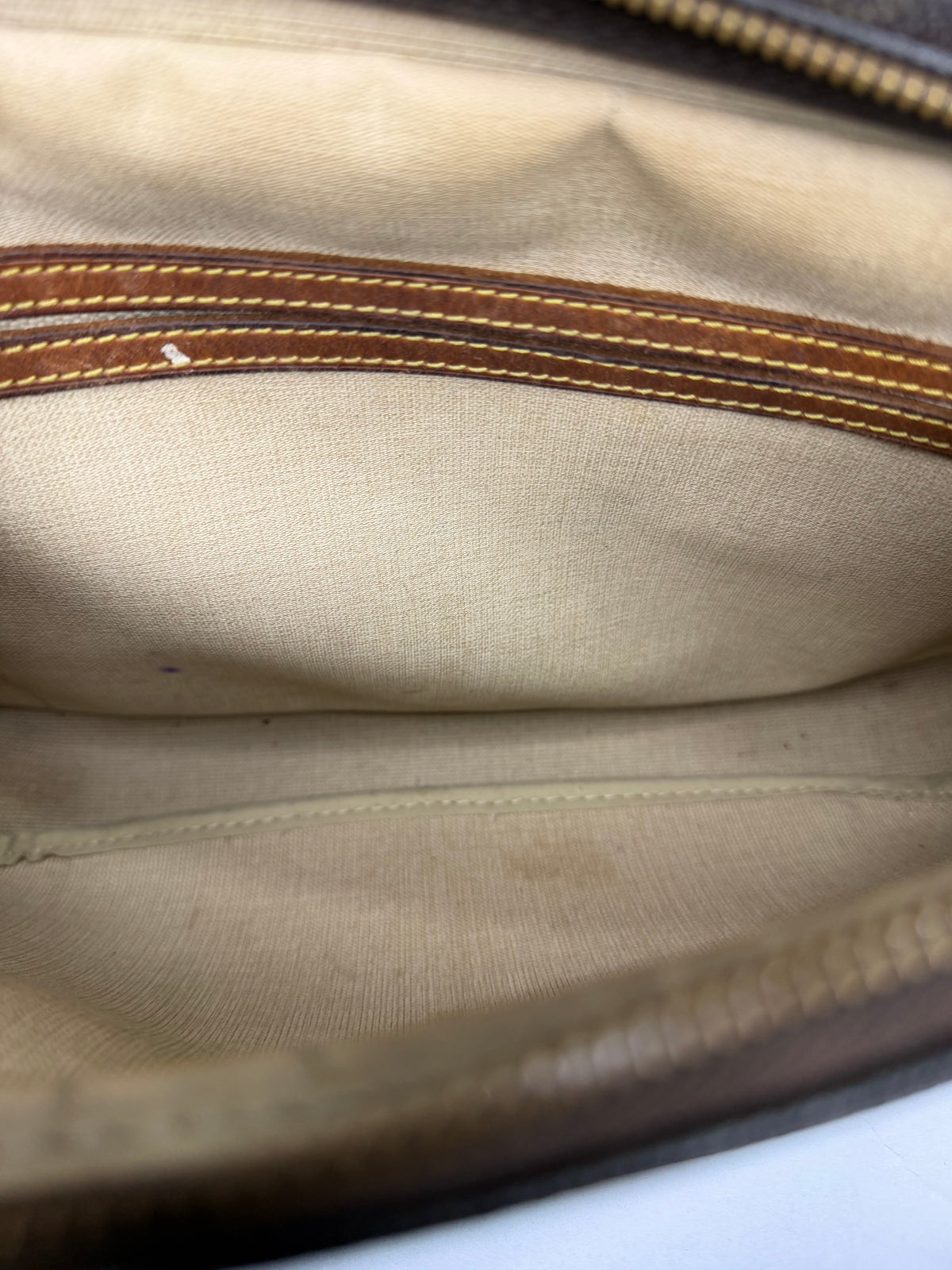 Louis Vuitton Monogram Canvas Reporter PM Bag