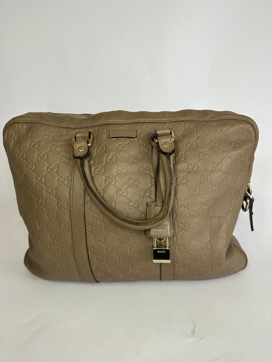 GUCCI
Guccissima Signature Briefcase Beige