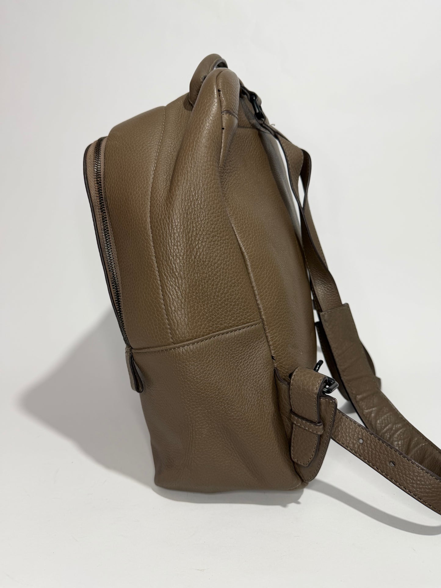 Burberry Prorsum
Pebble Leather Backpack
