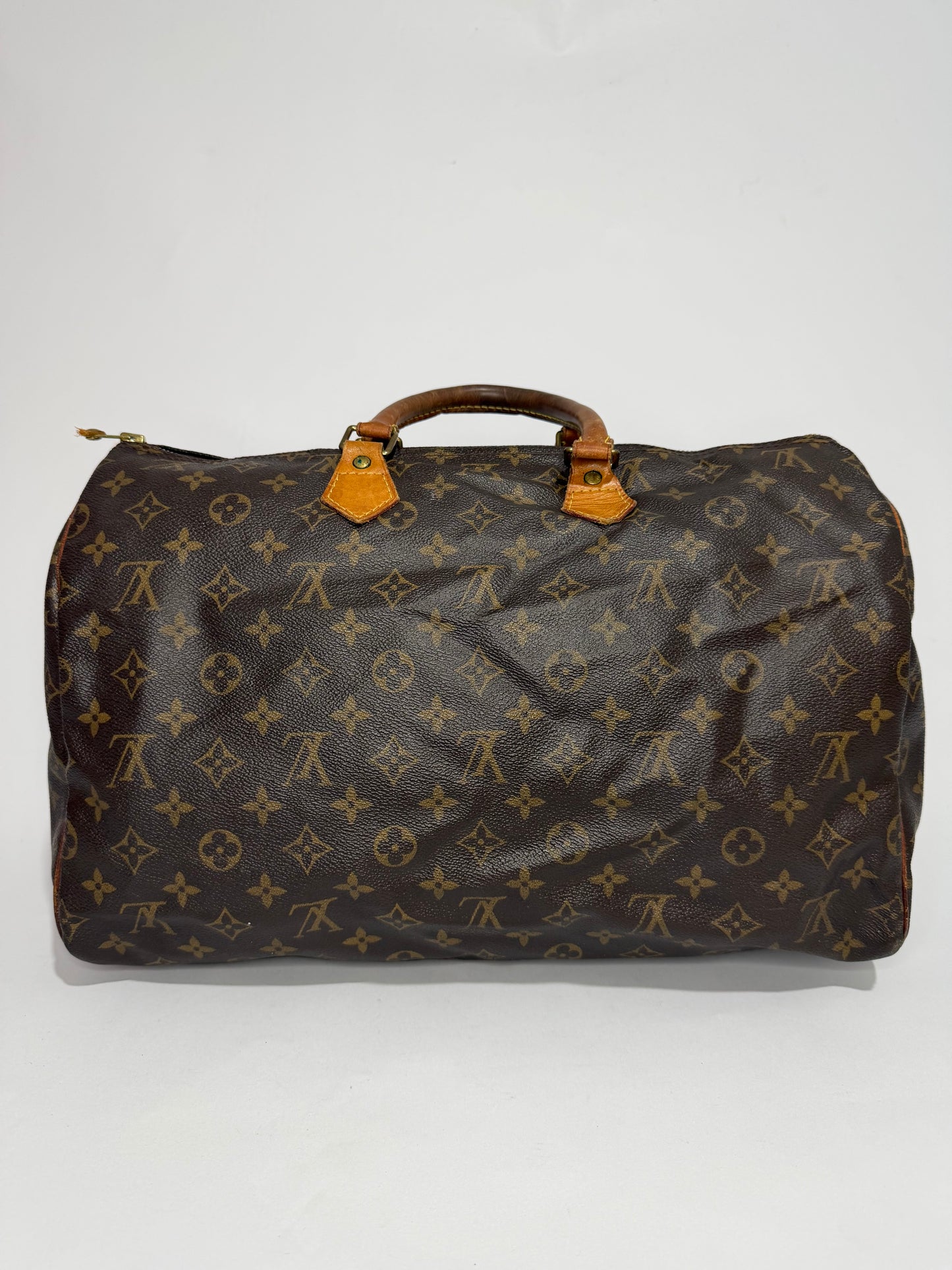 LOUIS VUITTON Monogram Speedy 40