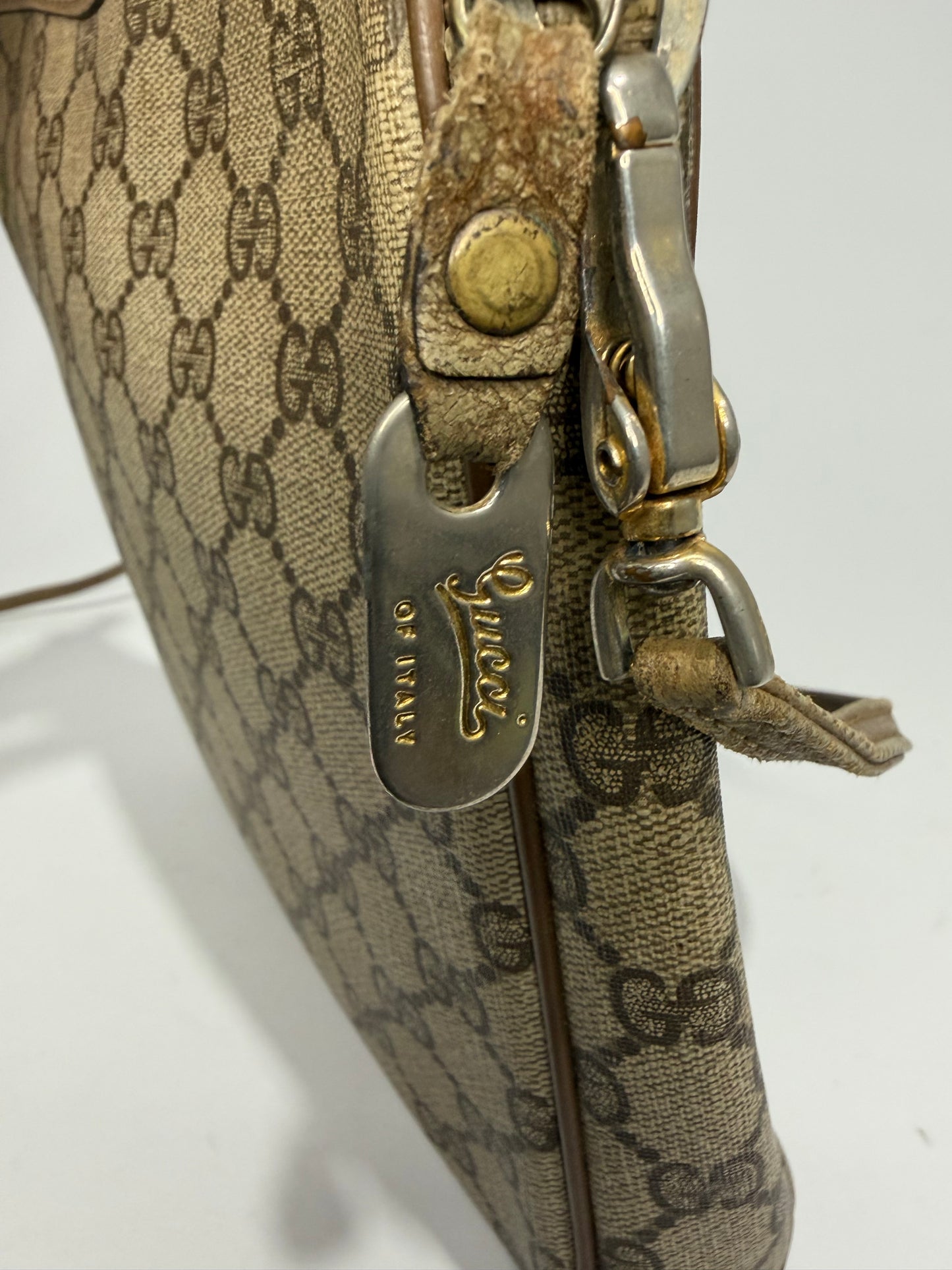 Vintage Gucci GG Canvas Crossbody Bag – Beige/Brown Monogram