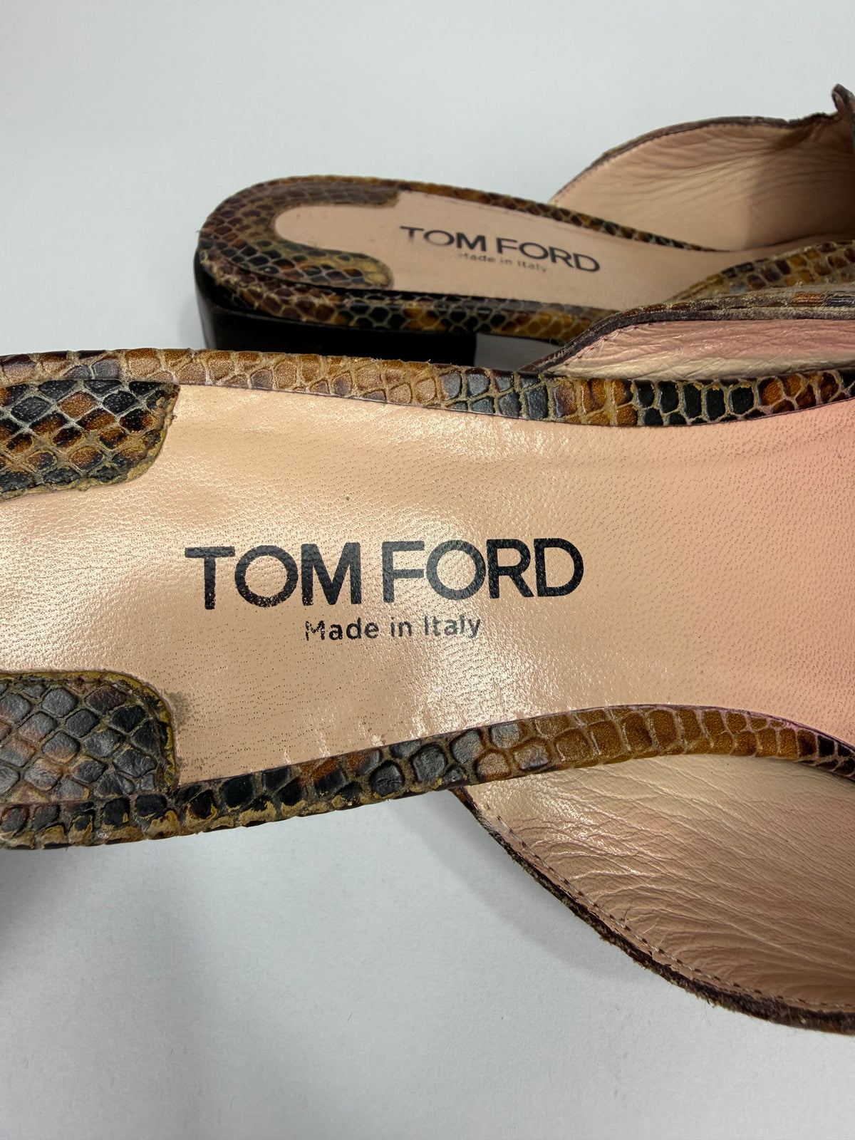 TOM FORD
Leather Croc-Embossed Whitney Mules 25 Size 40 EU/ 10 US/ 7 UK