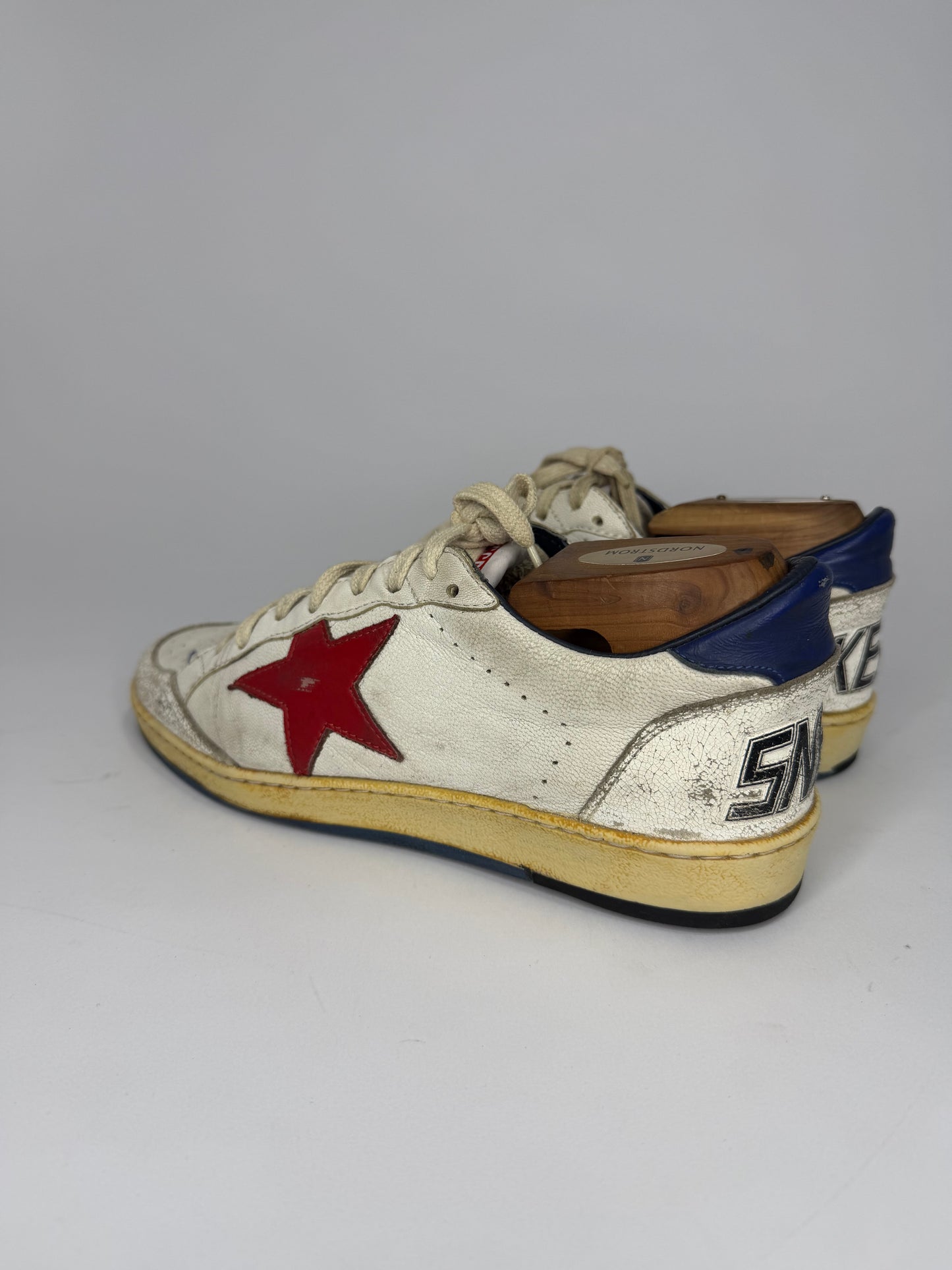 Golden Goose Ball Star Distressed Leather Sneakers White Size 40 EU/ 7 US/ 8 US