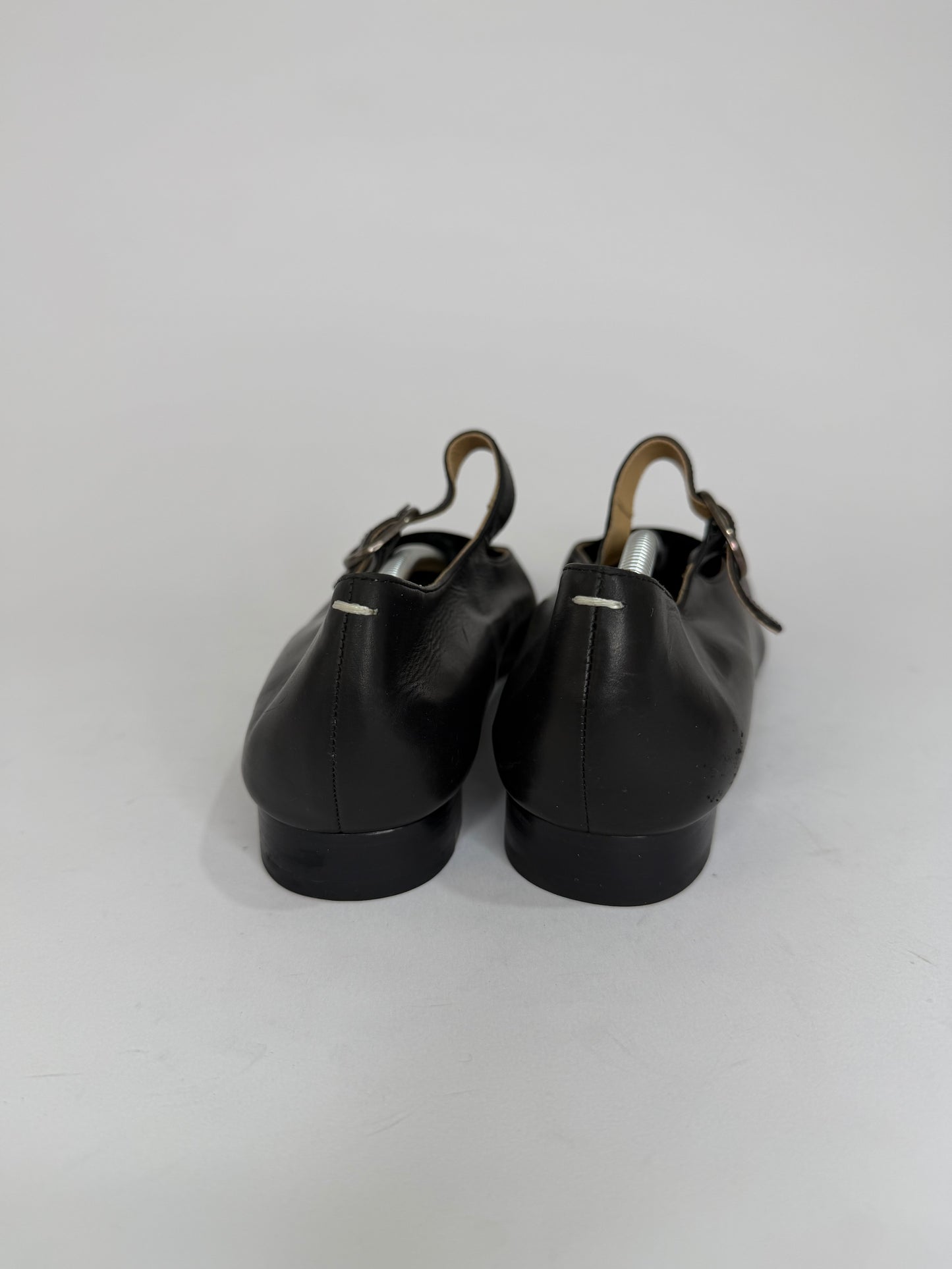 MAISON MARGIELA 
Hyperion Mary-Jane Shoes
Size 38 EU/ 8 US/ 5 UK