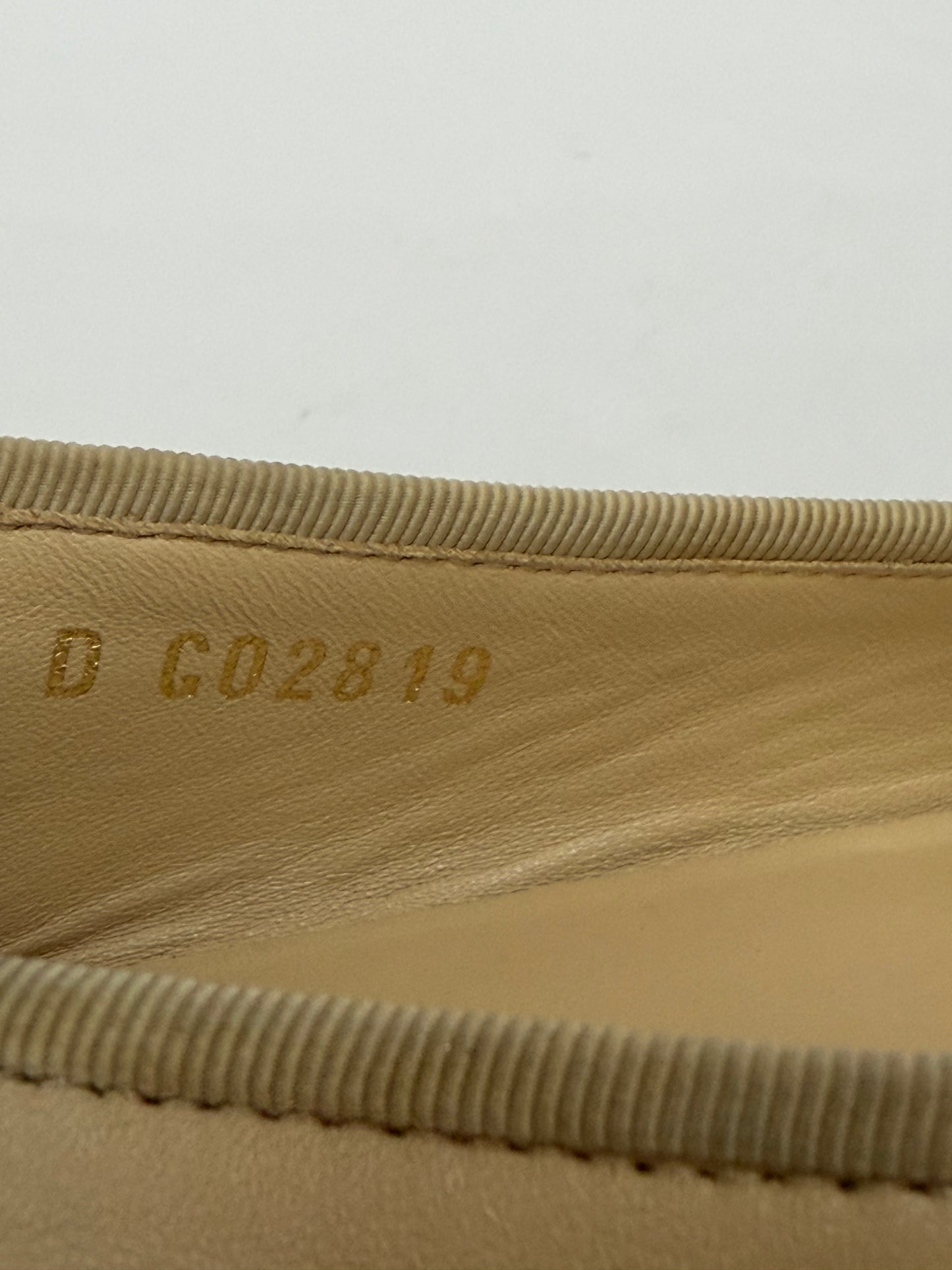 CHANEL Beige/Black Lambskin Leather CC Ballet Flats Size 39 EU/ 9 US