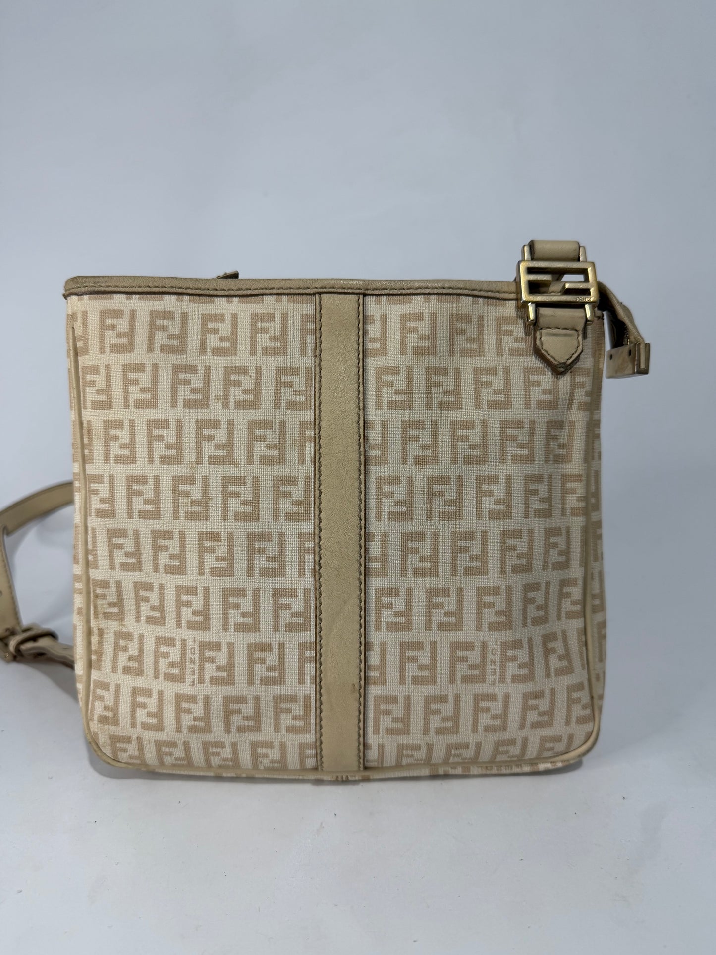 FENDI PRE-OWNED
2000-2010 Zucchino Canvas crossbody bag