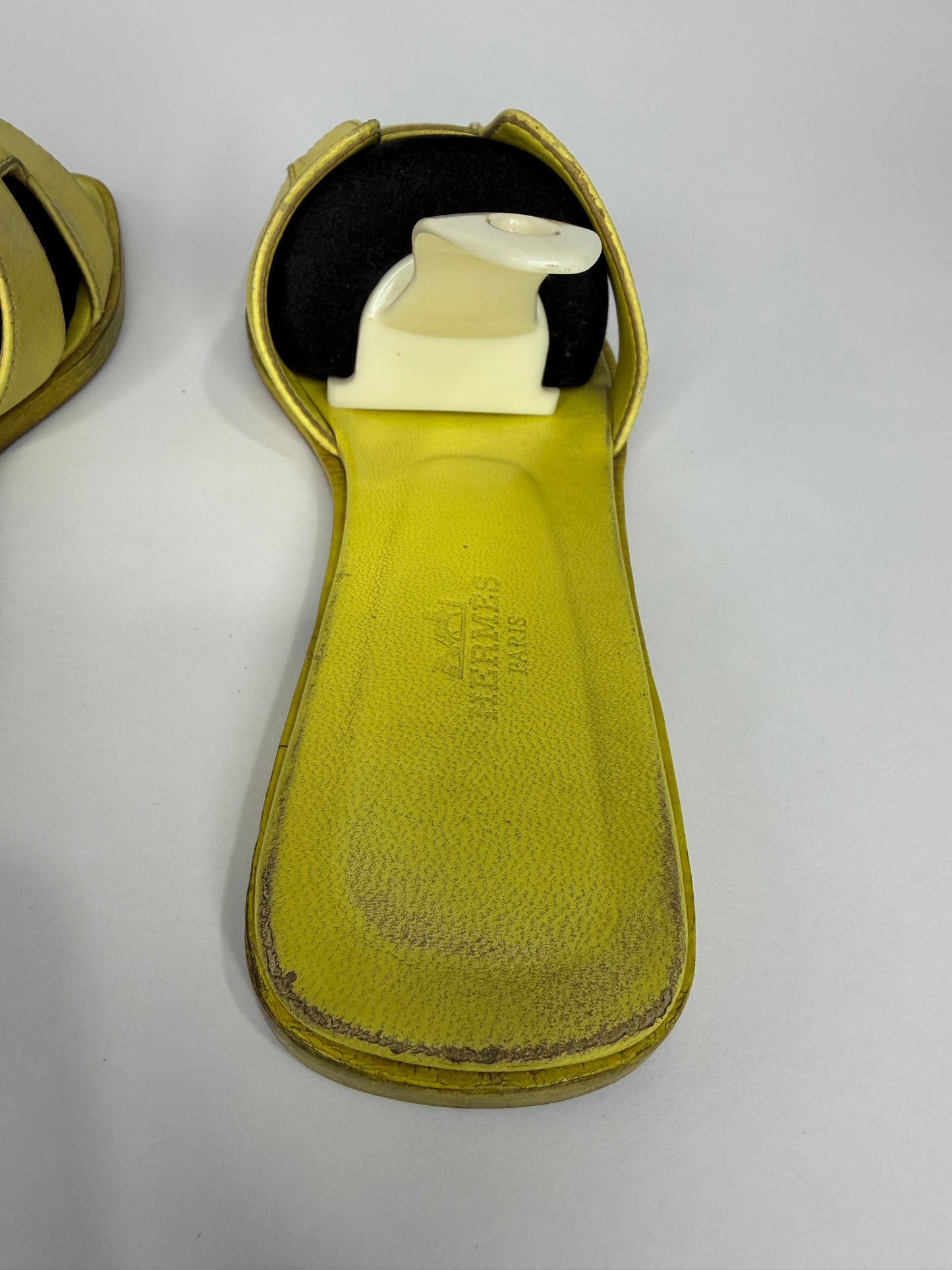HERMES Yellow Box Calfskin Oran Sandals 37.5 EU/ 7.5 US / 4.5 UK