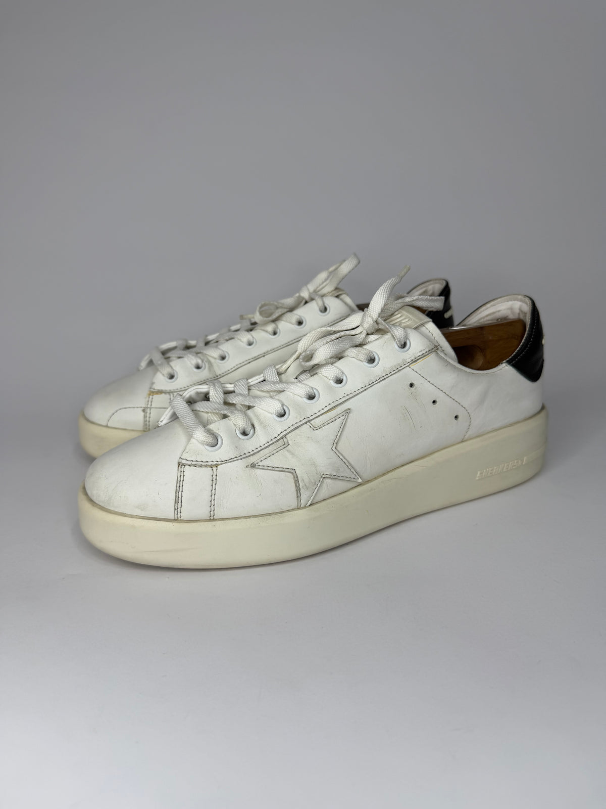 Golden Goose PureStar Size 43 White/Black Leather Low Top Sneakers