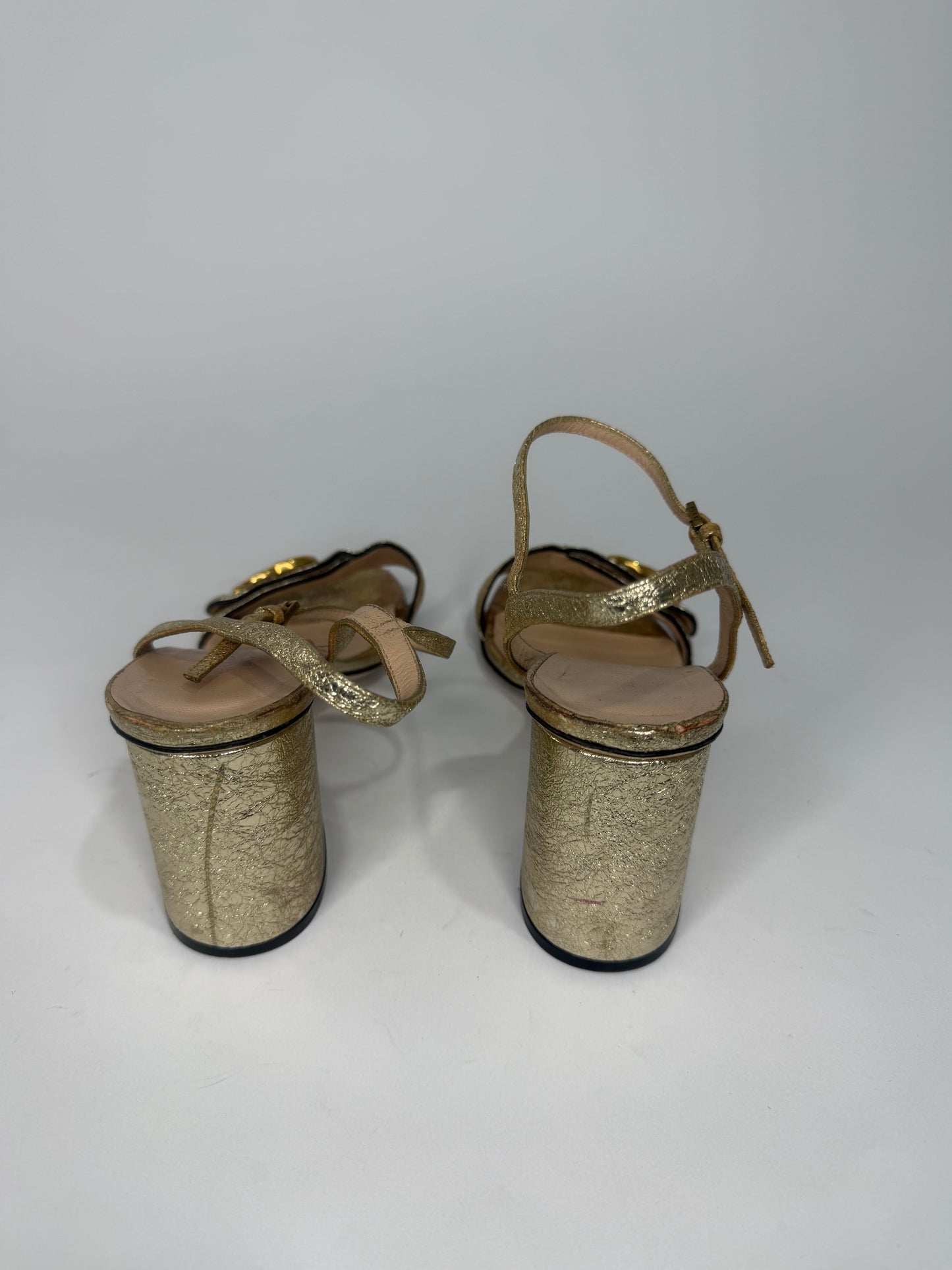 Gucci Metallic Gold Crinkled Leather GG Marmont Ankle Strap Sandals Size 39 EU/ 9 US/ 6 UK