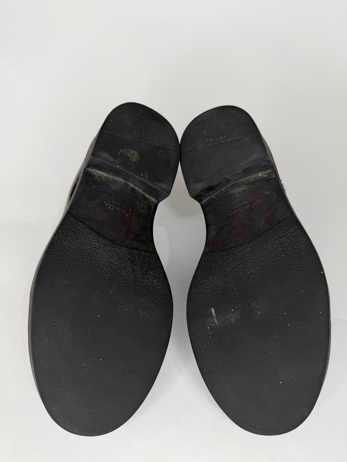 PRADA 
Brushed Leather Loafers Size 37 EU/ 7 US/ 4 UK