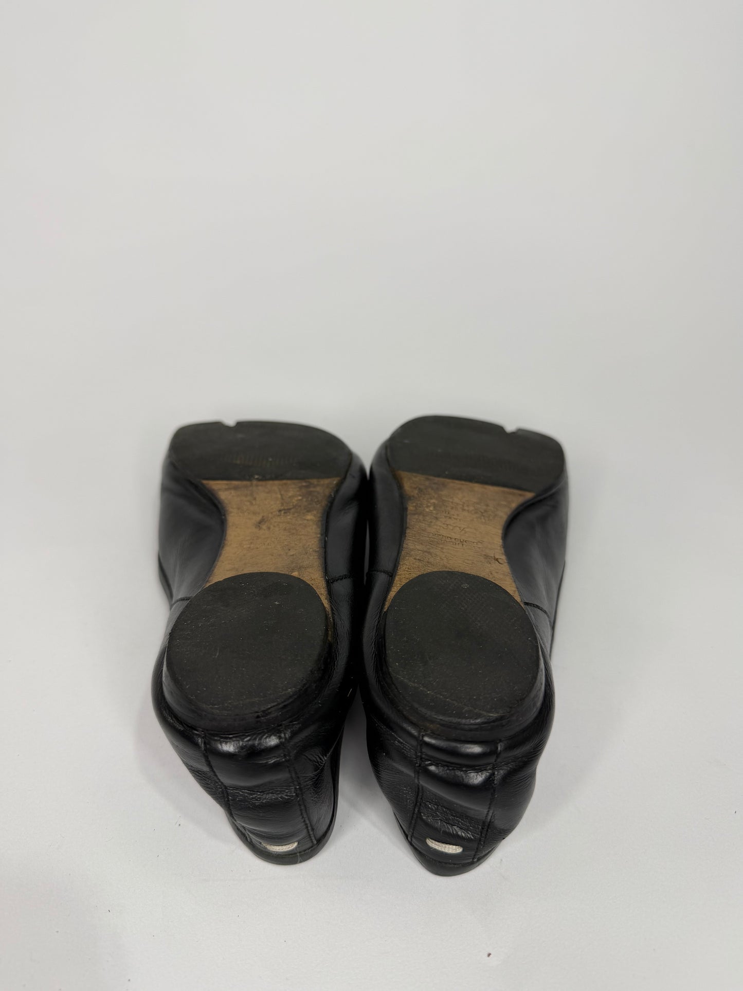 Maison Margiela Tabi Ballet Flats Black Leather Split-Toe EU 37. 5 EU/ 7.5 US
