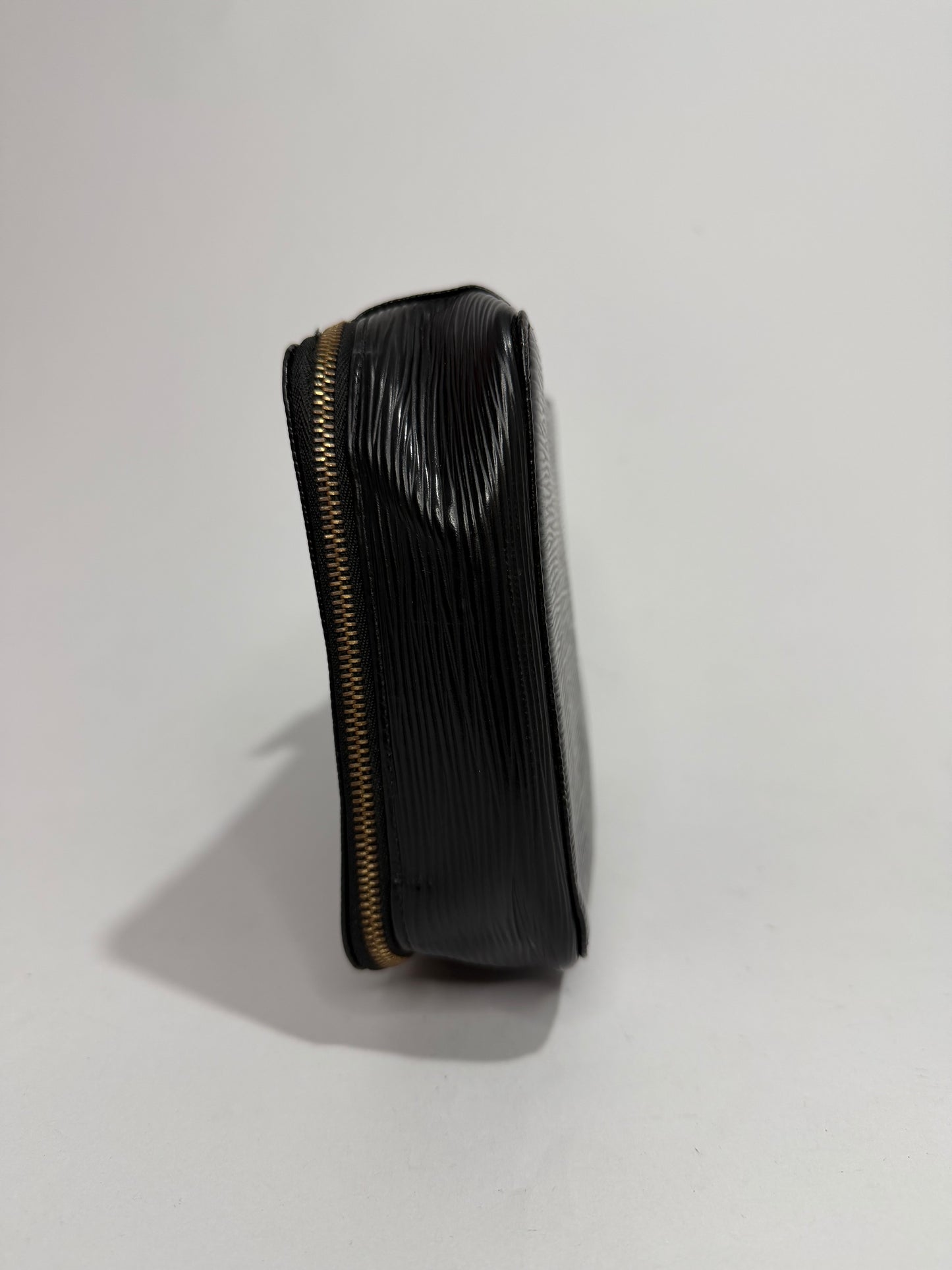 LOUIS VUITTON
Black Epi Leather Monte Carlo Jewelry Box
