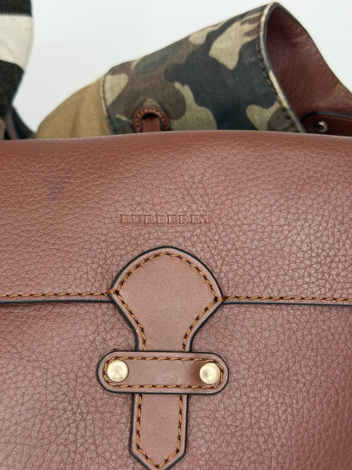 Burberry
Exploded Check Bucket Bag