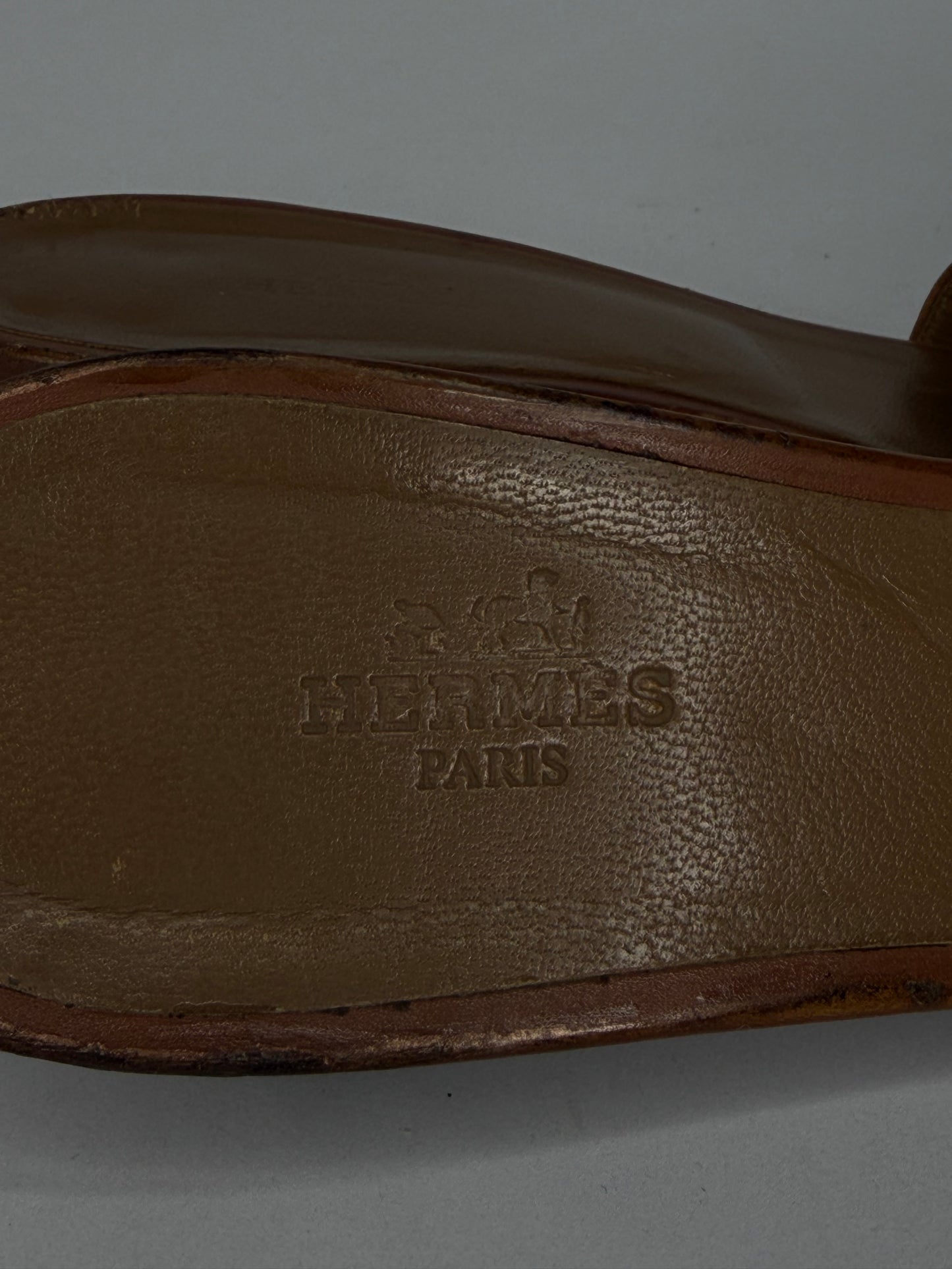 Hermes Brown Leather Oasis Slide Sandals Size 39 EU/ 9 US/ 6 UK