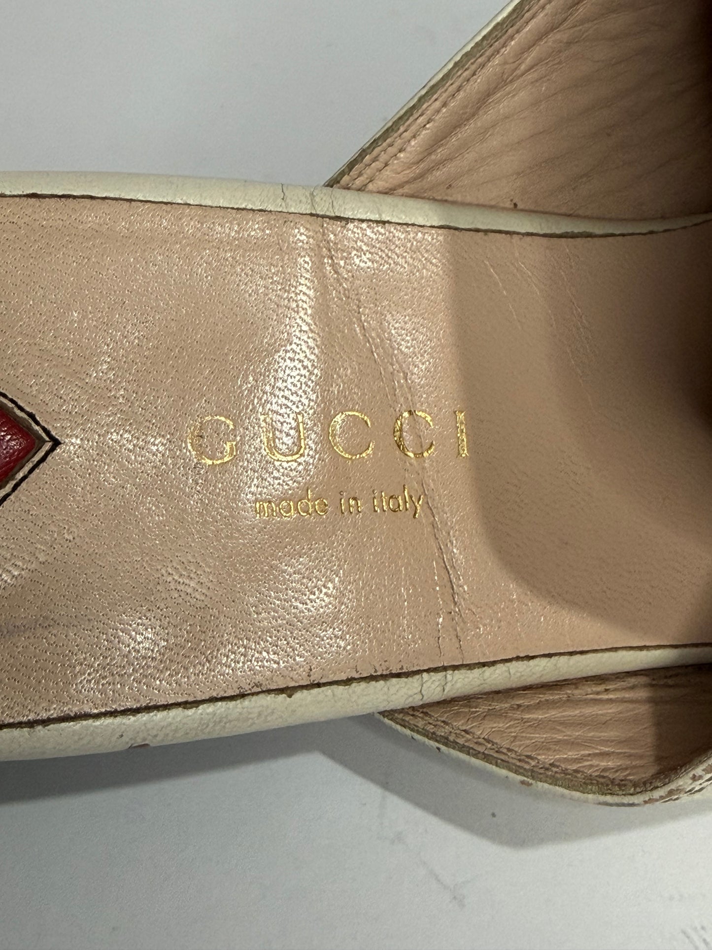 Gucci Cream Leather Bee and Star Embroidered Princetown Flat Mules Size 37.5 EU/ 7.5 US/