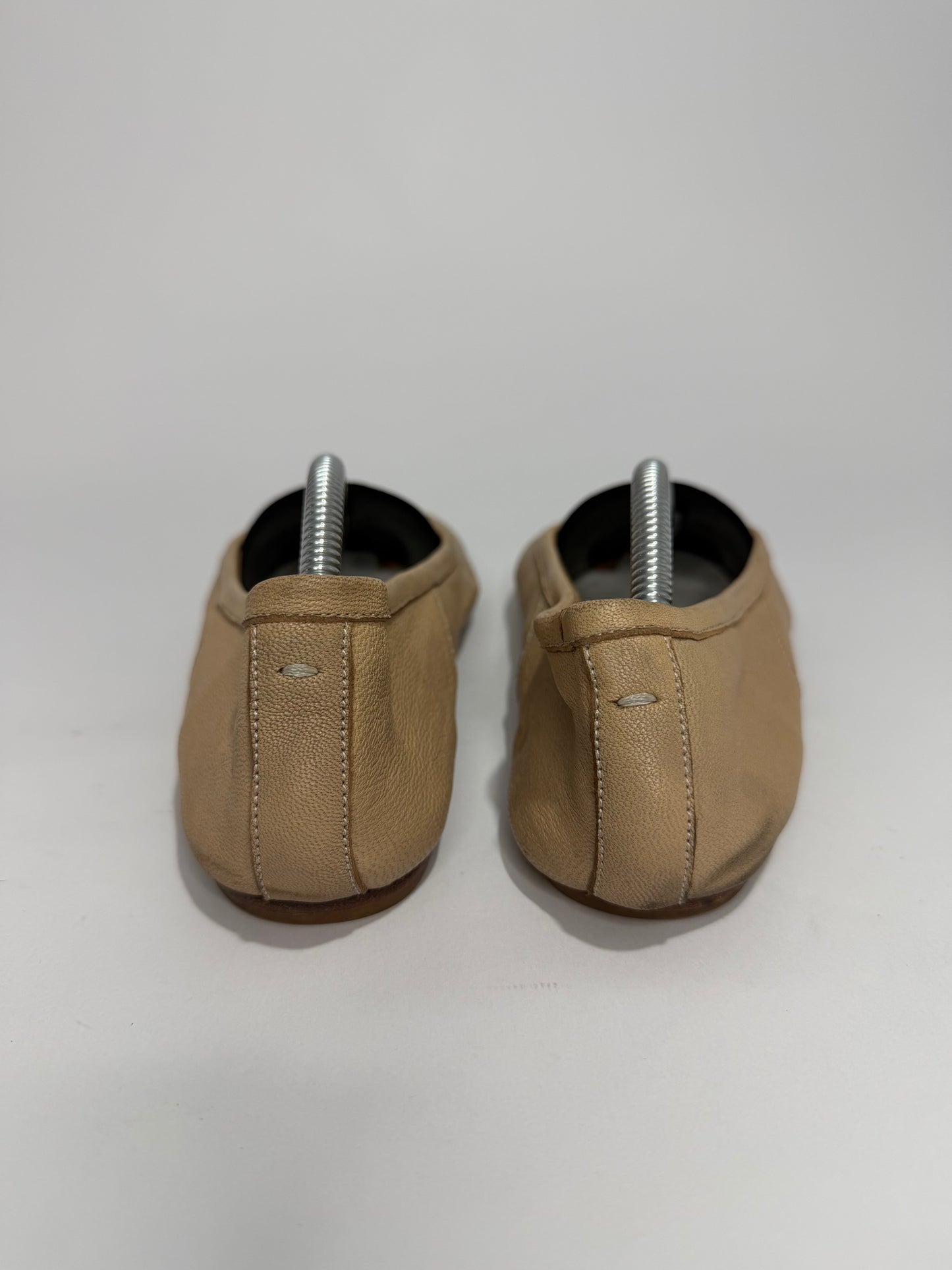 Maison Margiela Tabi Ballet Flats Beige Leather Split-Toe EU 38