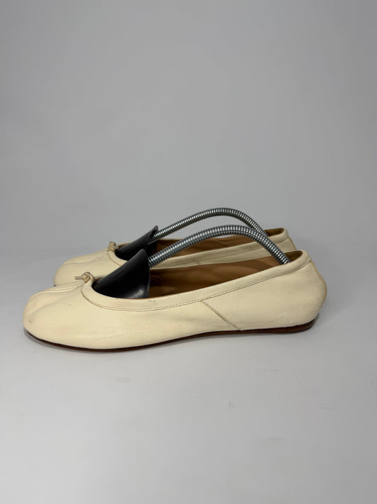 Maison Margiela Tabi Ballet Flats Ivory Leather Split-Toe EU 38