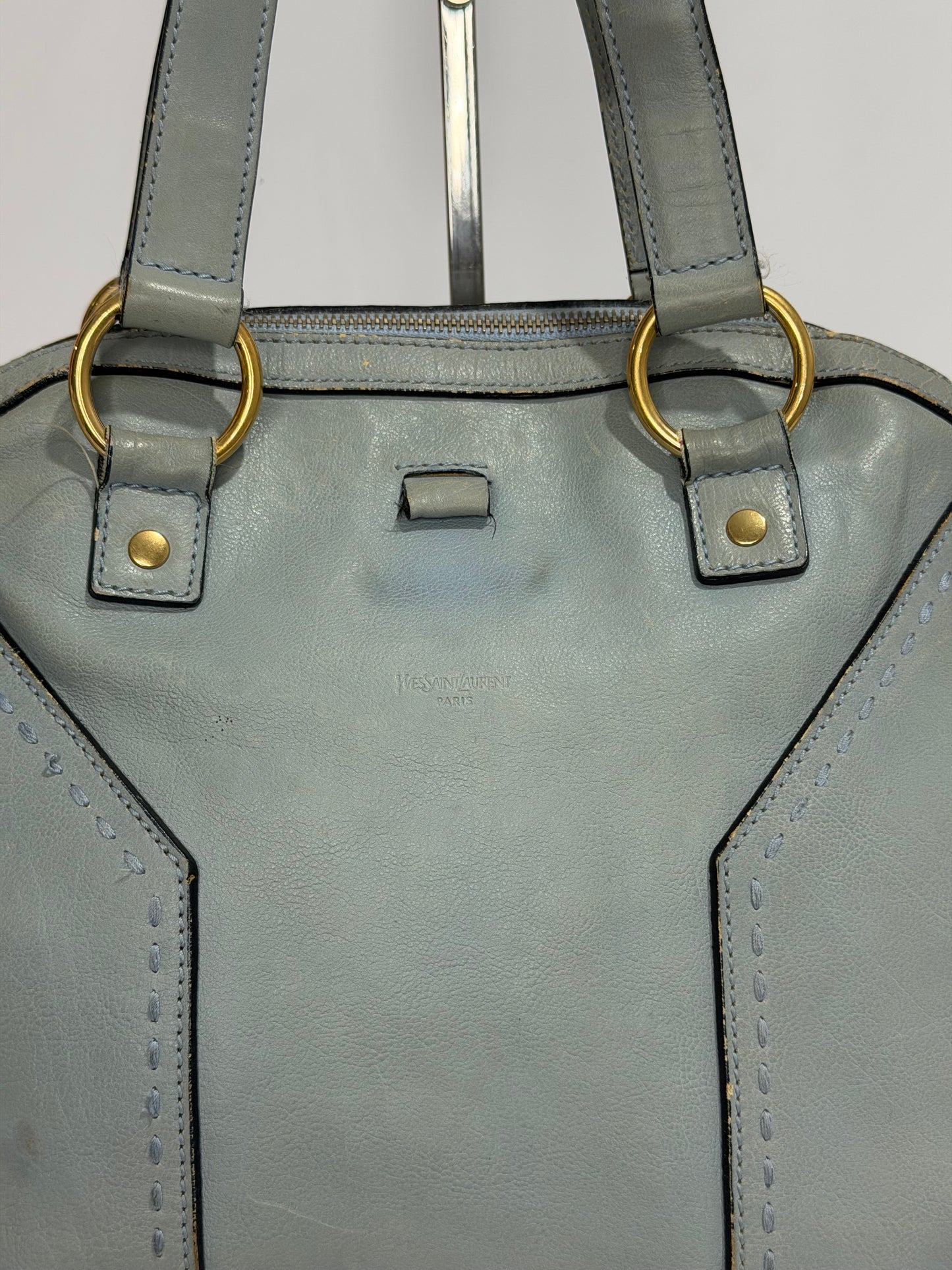 YVES SAINT LAURENT
Blue Leather Large Muse Bag
