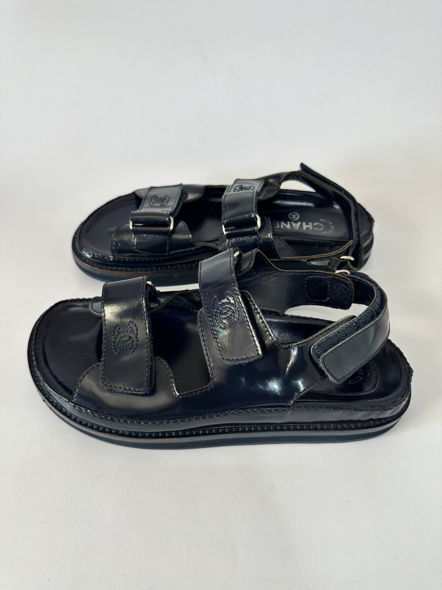 Chanel Blue patent Leather CC Flat DAD Sandals Size 39 EU/ 9 US / 6 UK