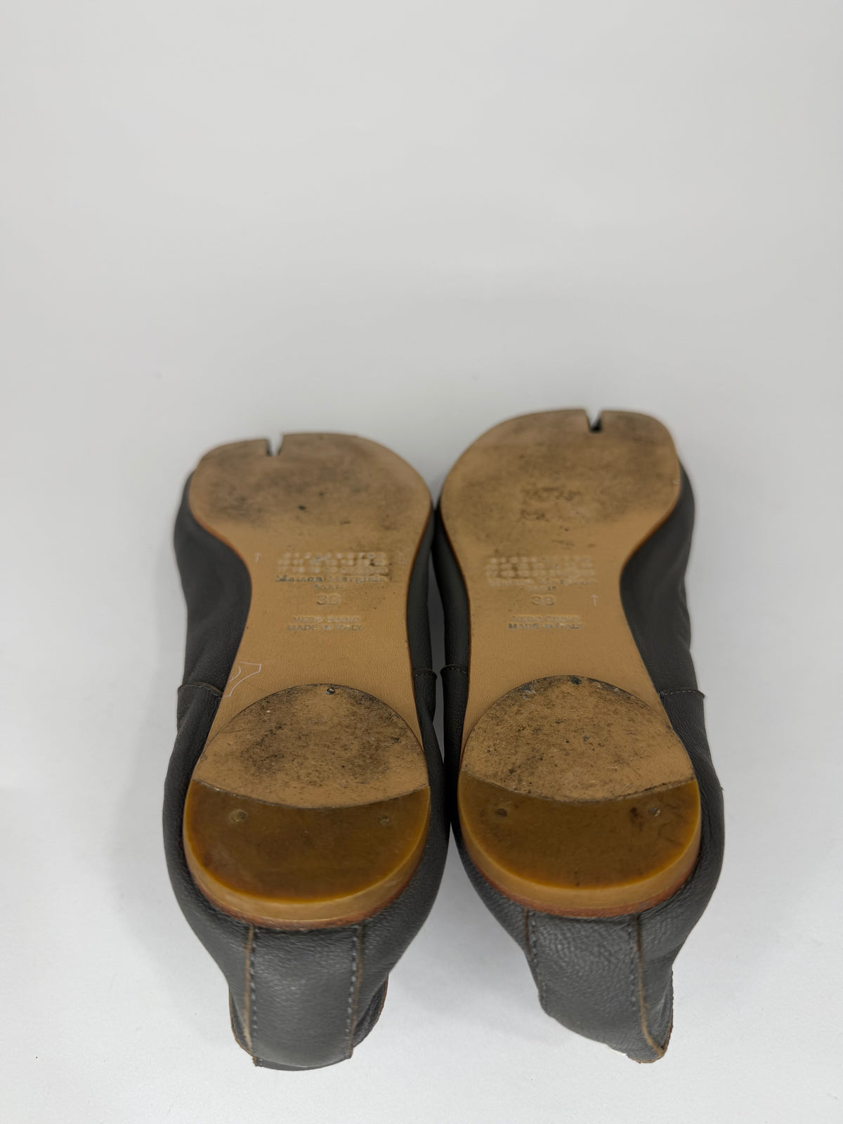 Maison Margiela Tabi Ballet Flats Grey Leather Split-Toe EU 38 / 8 US/ 5 UK