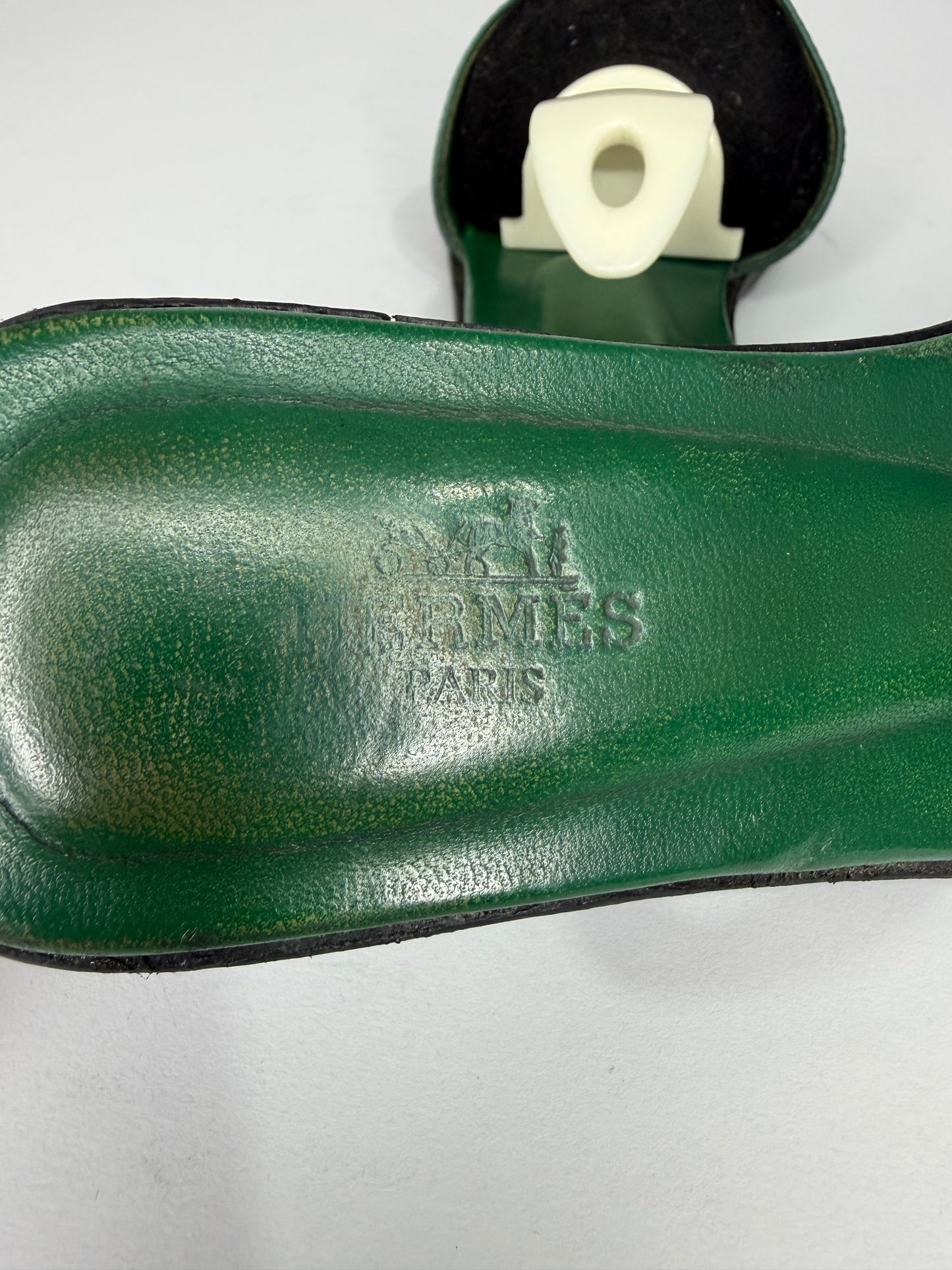 HERMES Green Box Calfskin Oran Sandals 36 EU/ 6 US / 3 UK