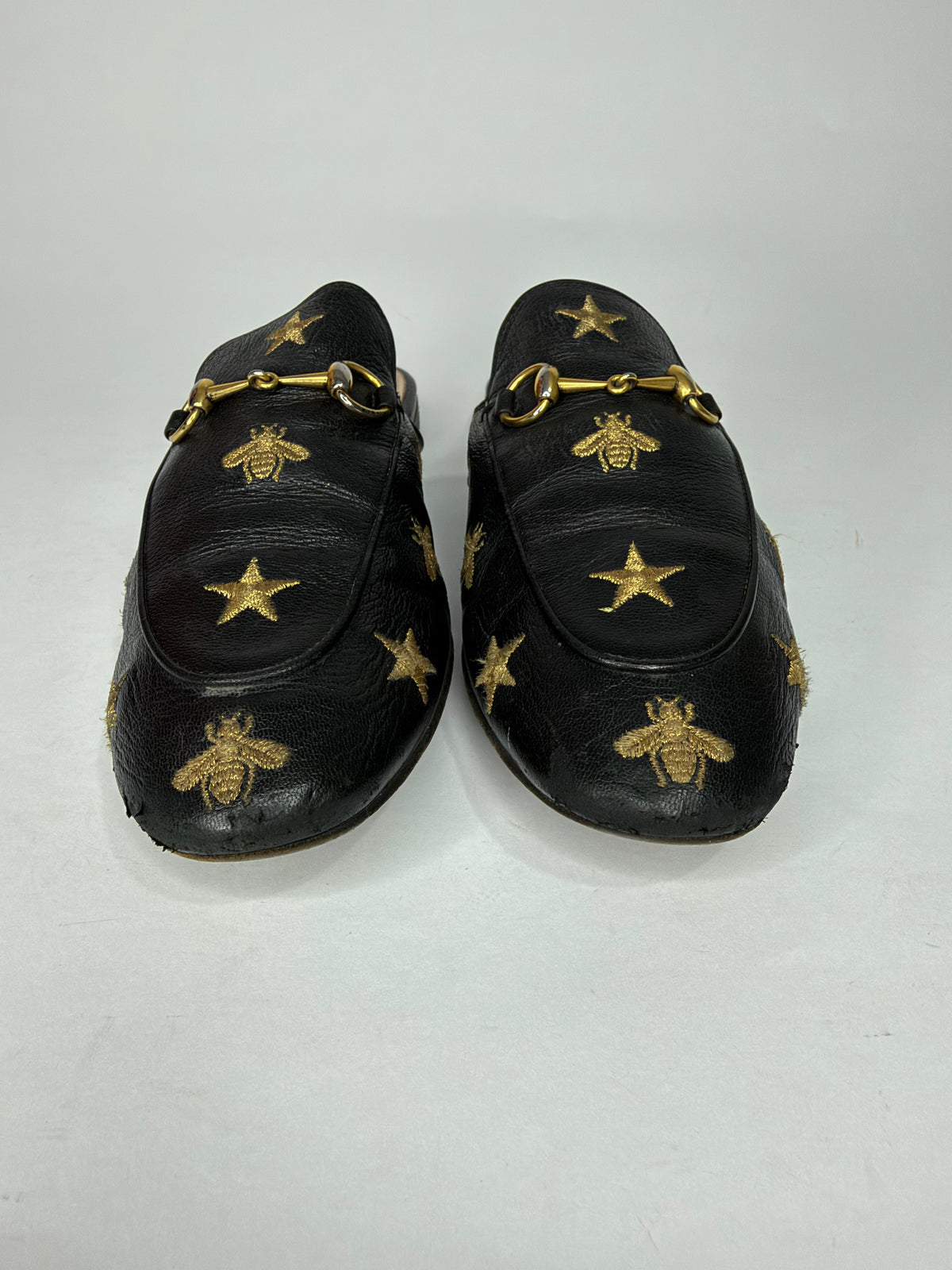 Gucci
Horsebit Accent Leather Mules
Women's Size 38.5 EU/ 8.5 US/ 5.5 UK
