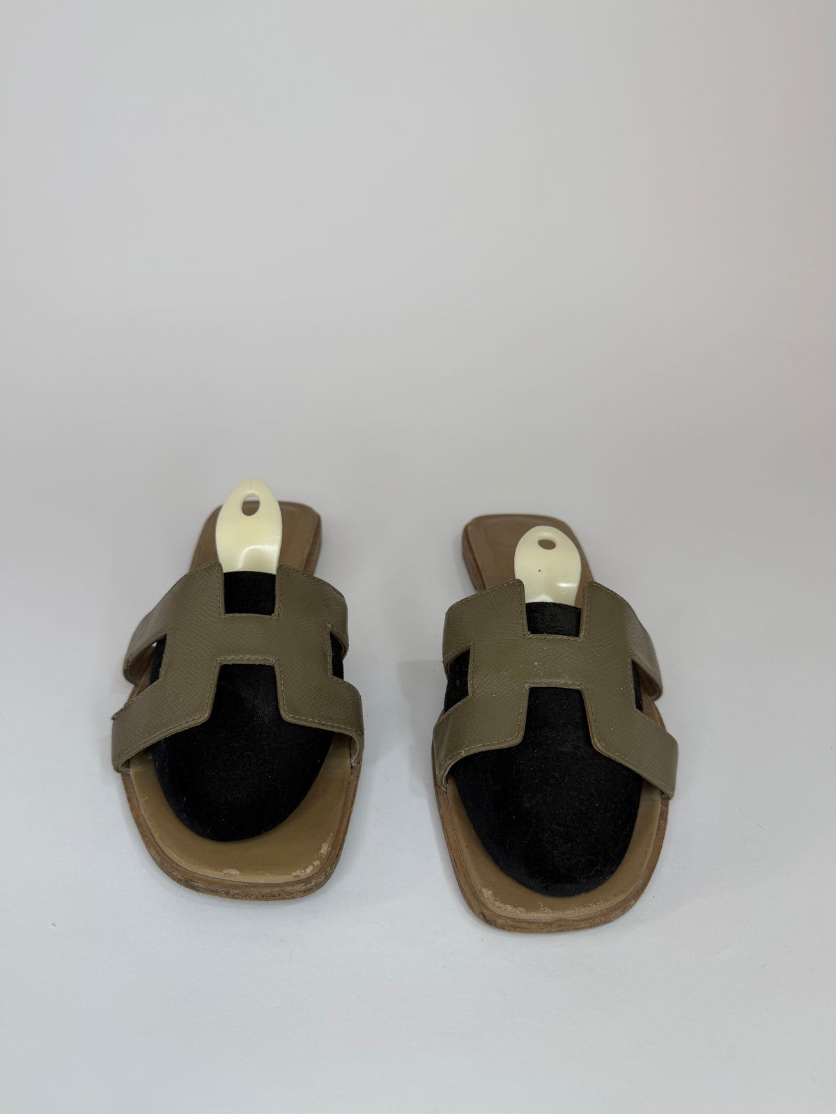 HERMES Grey Epsom Oran Sandals Size 41 EU/ 11 US / 8 UK