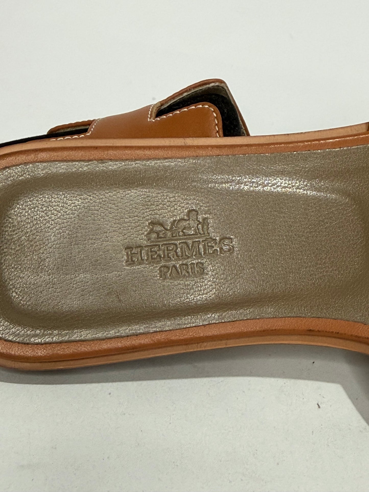 HERMES Brown Box Calfskin Oran Sandals 36 EU/ 6 US / 3 UK