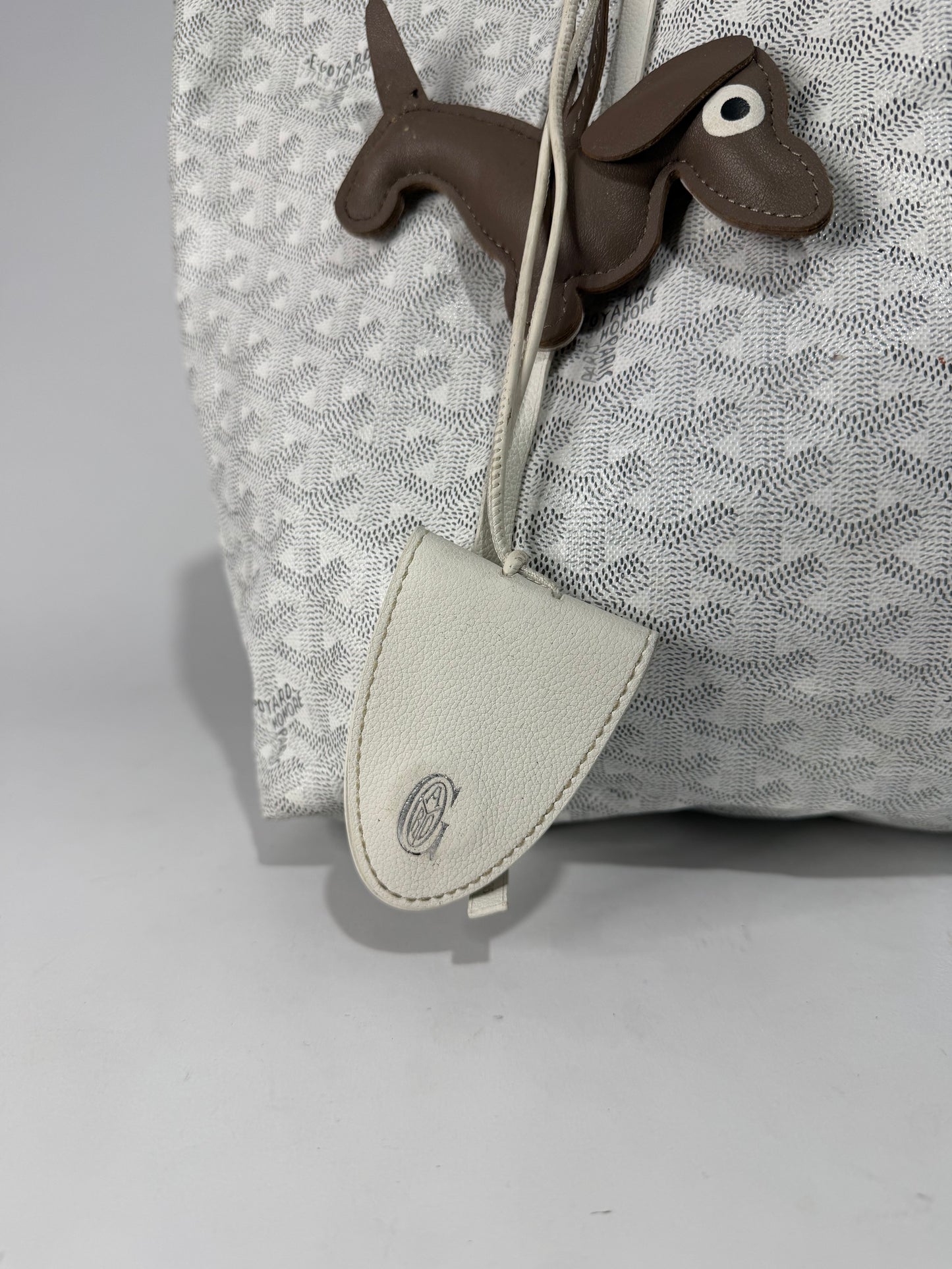 GOYARD Saint Louis GM White.